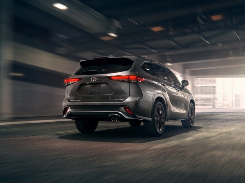 Elevate your travel experience with the 2024 Toyota Highlander near Westcliffe CO