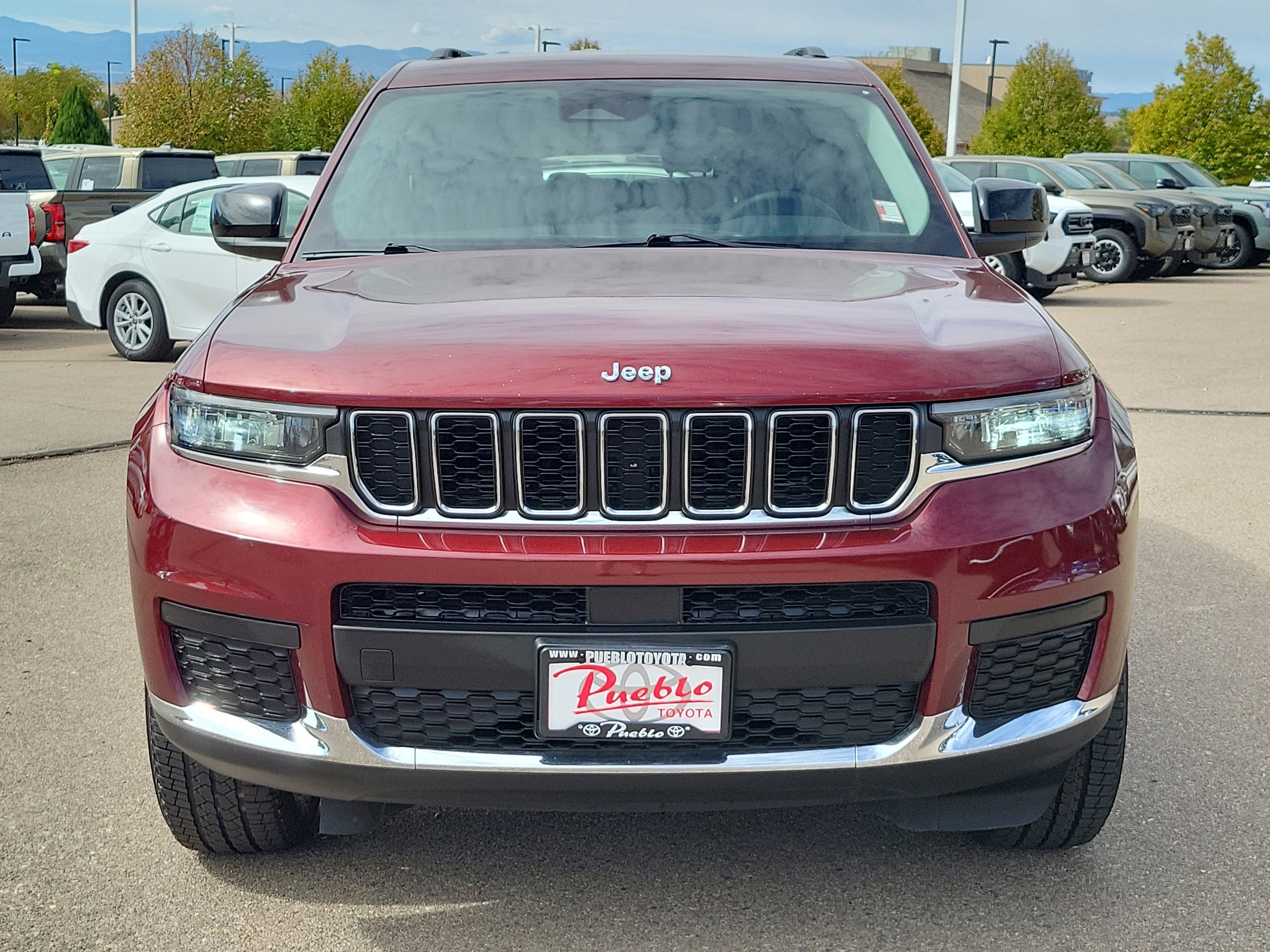 2023 Jeep Grand Cherokee L Laredo