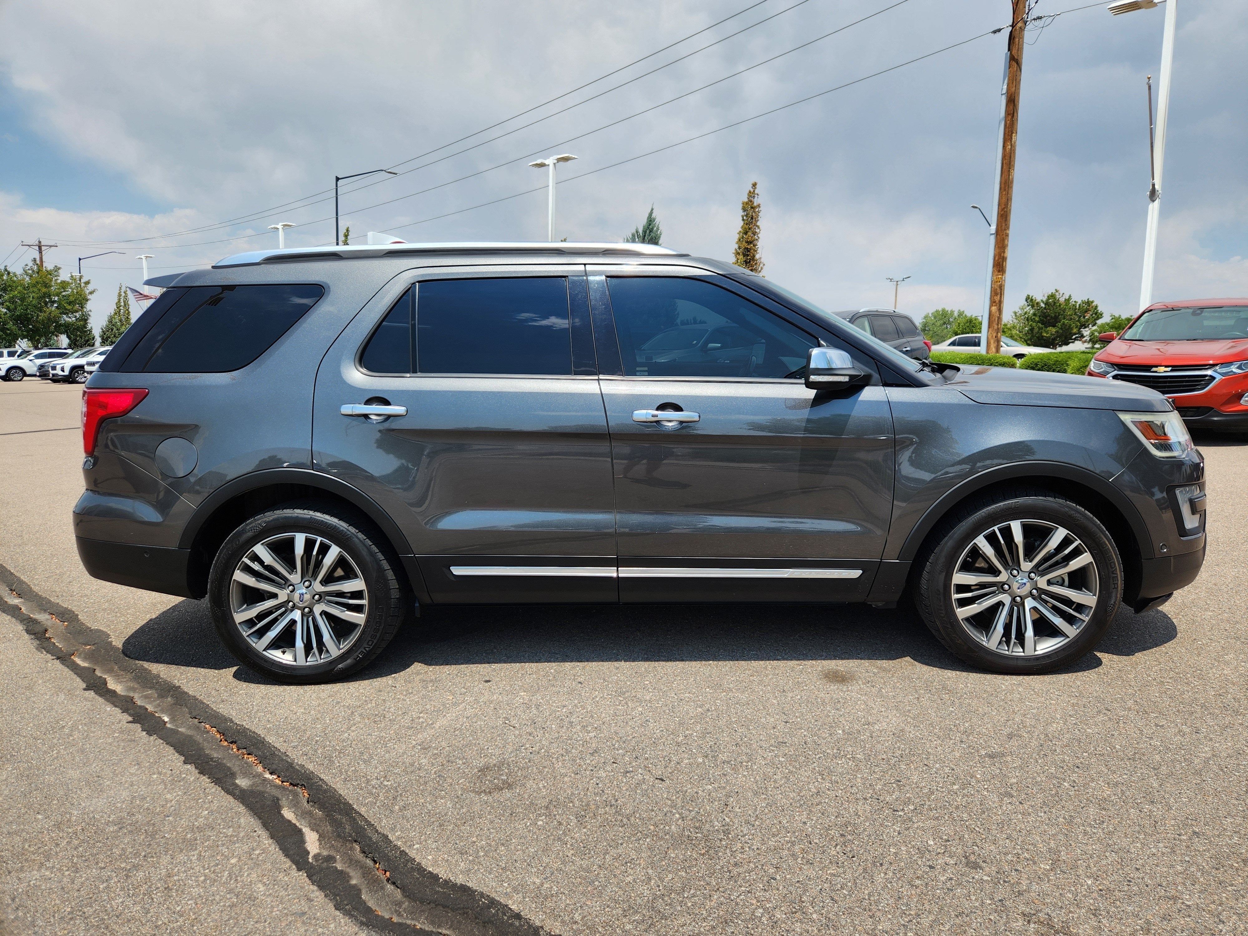 2017 Ford Explorer Platinum