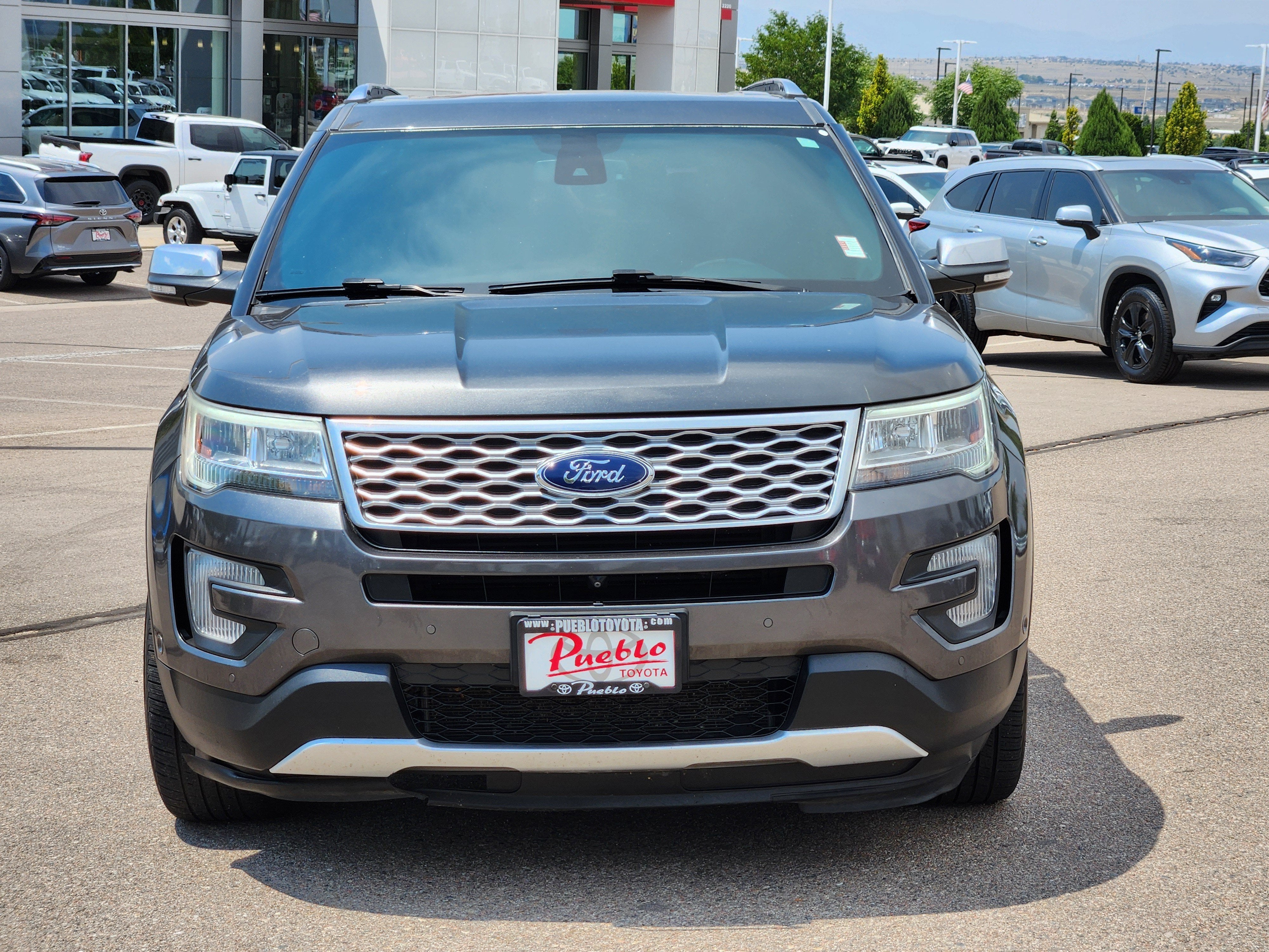 2017 Ford Explorer Platinum