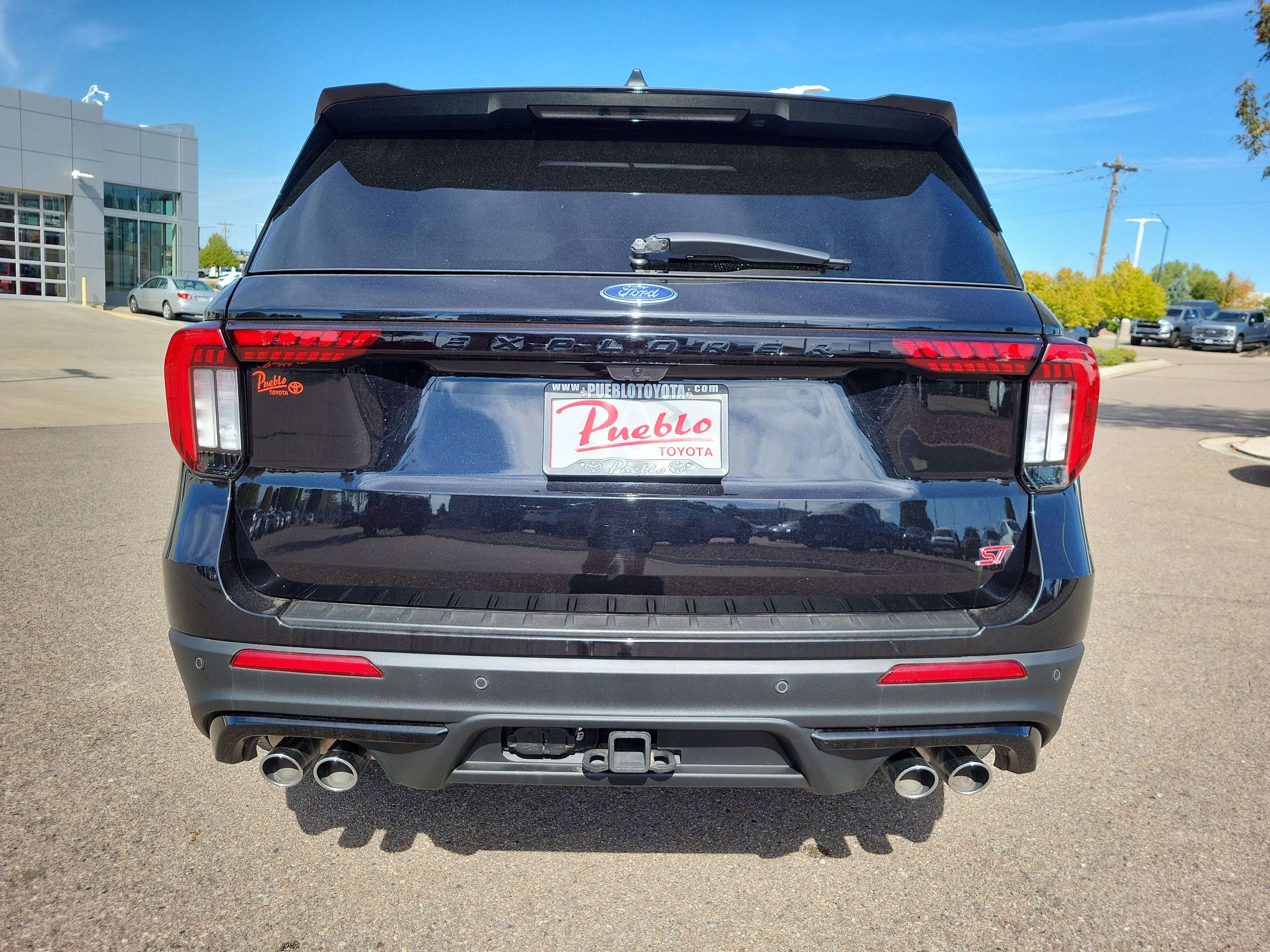 2025 Ford Explorer ST