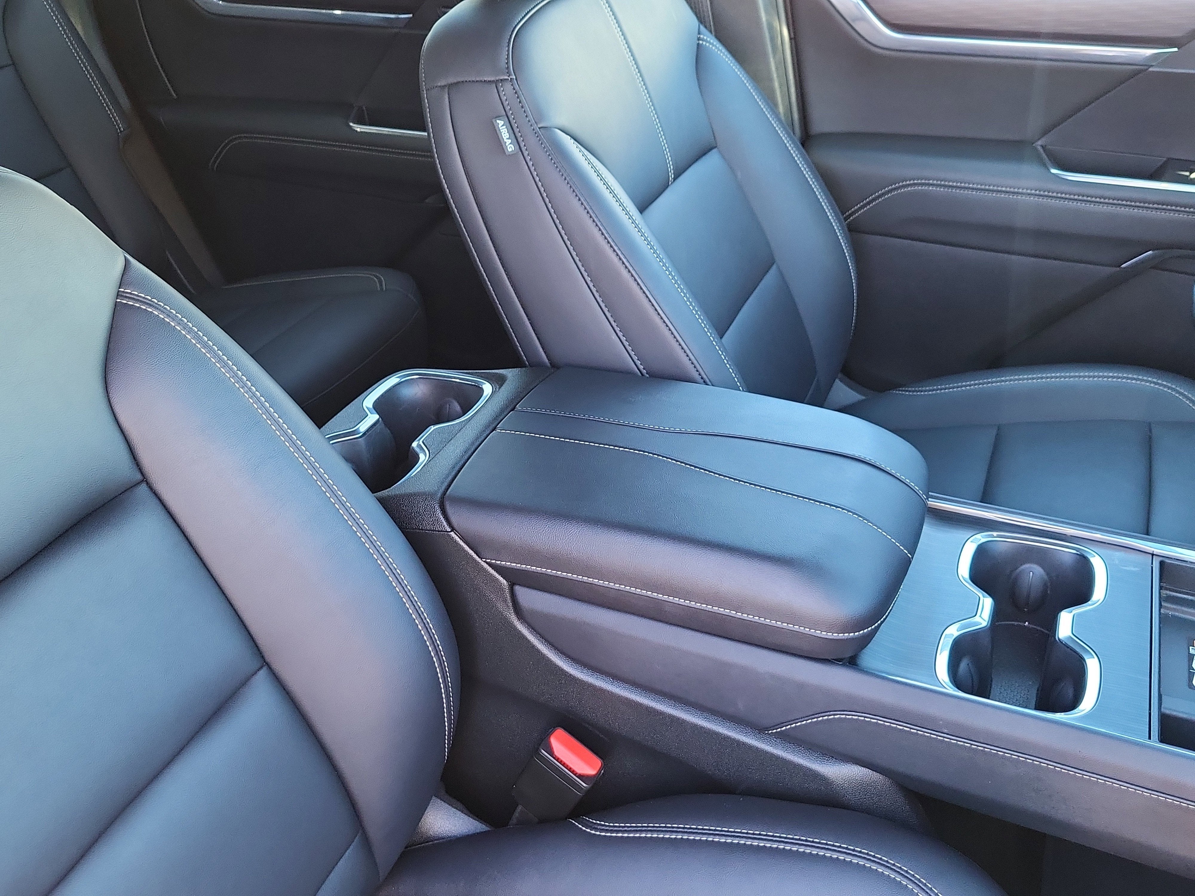 2024 GMC Acadia AWD Elevation