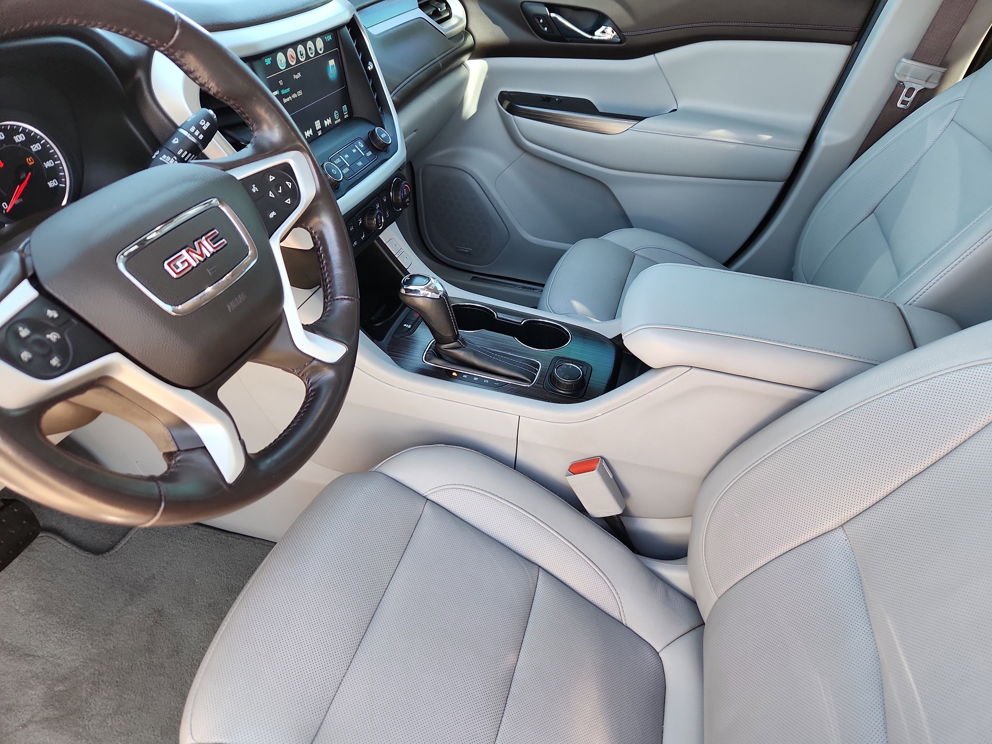 2019 GMC Acadia SLT