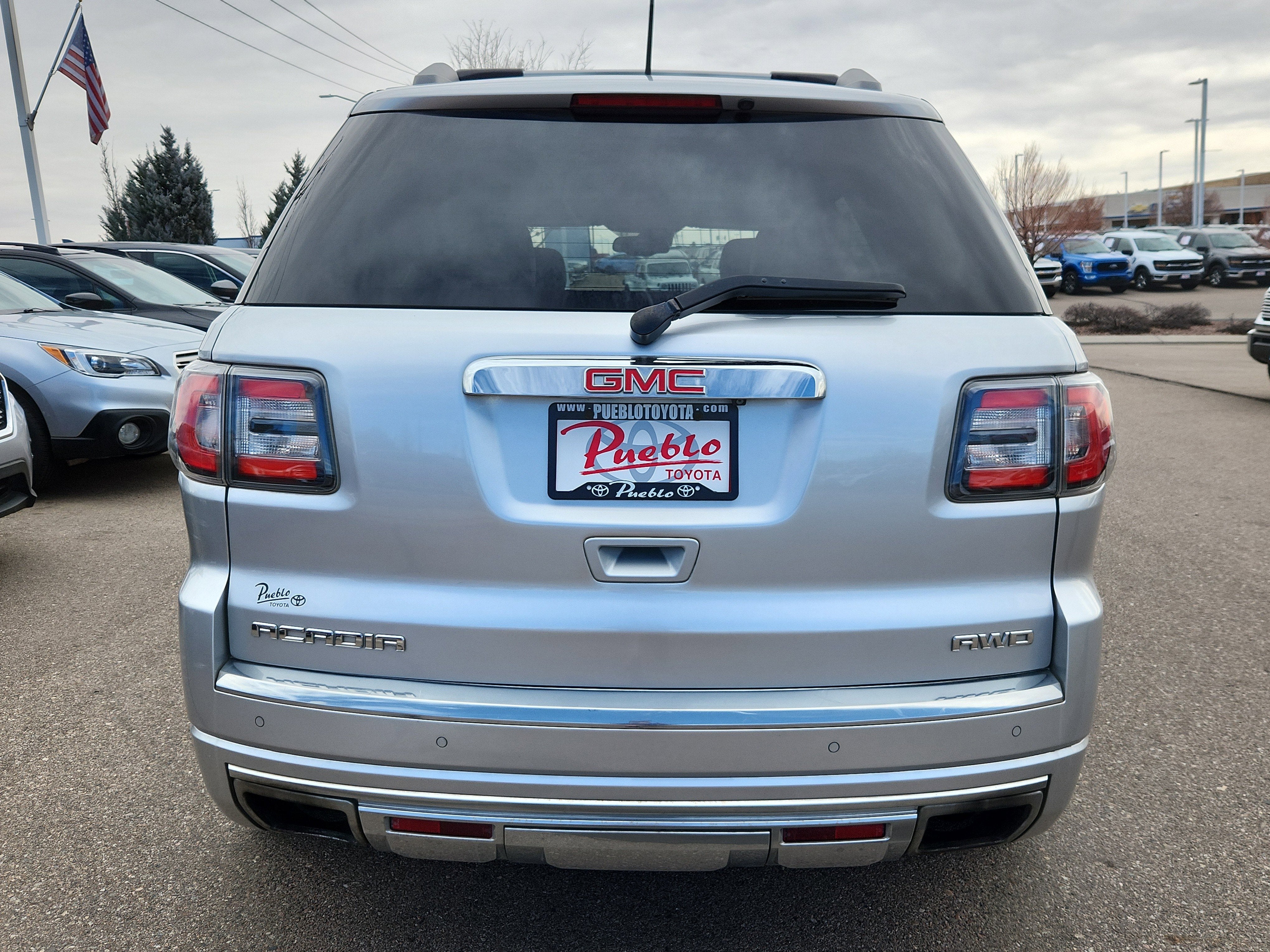 2015 GMC Acadia Denali