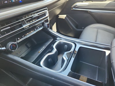 2025 Chevrolet Traverse AWD LT