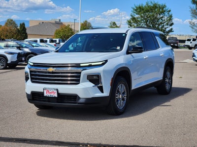 2025 Chevrolet Traverse AWD LT