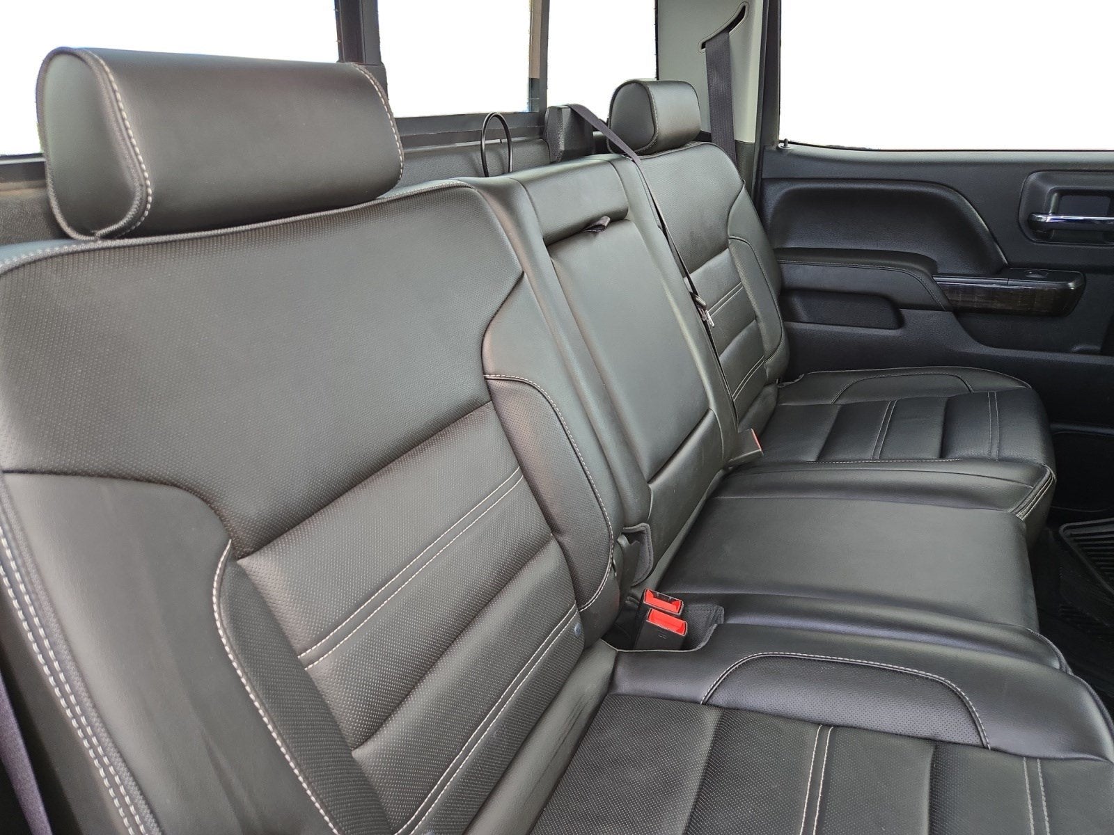 2015 GMC Sierra 2500HD available WiFi Denali