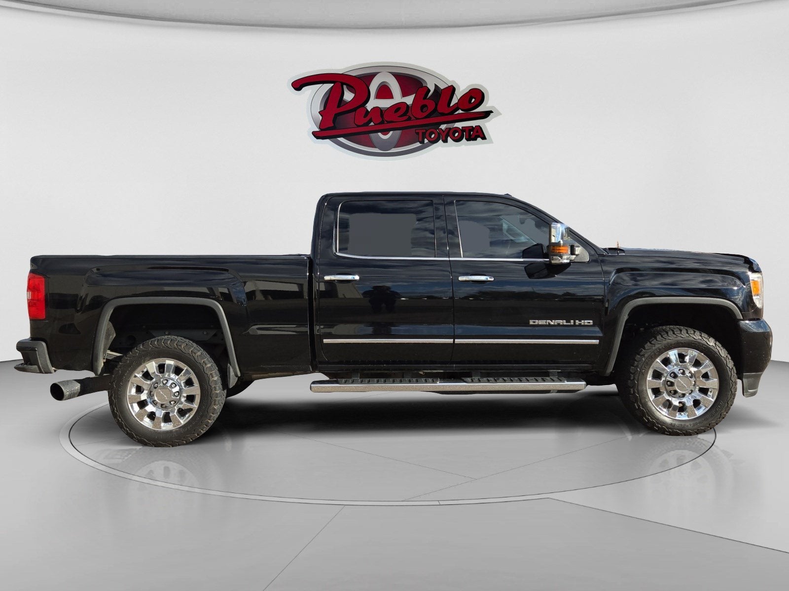 2015 GMC Sierra 2500HD available WiFi Denali