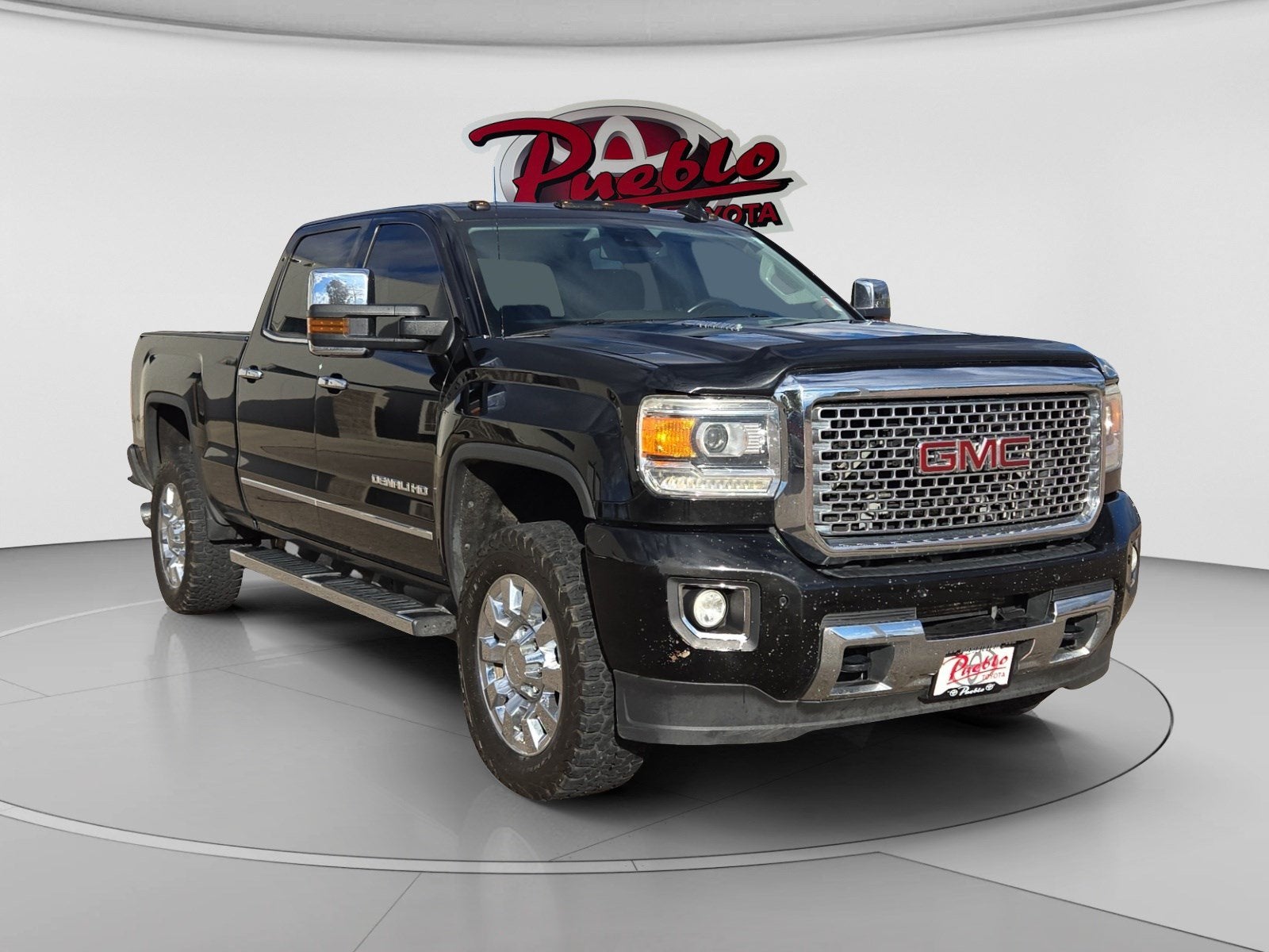 2015 GMC Sierra 2500HD available WiFi Denali