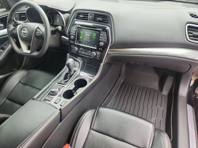 2023 Nissan Maxima SV