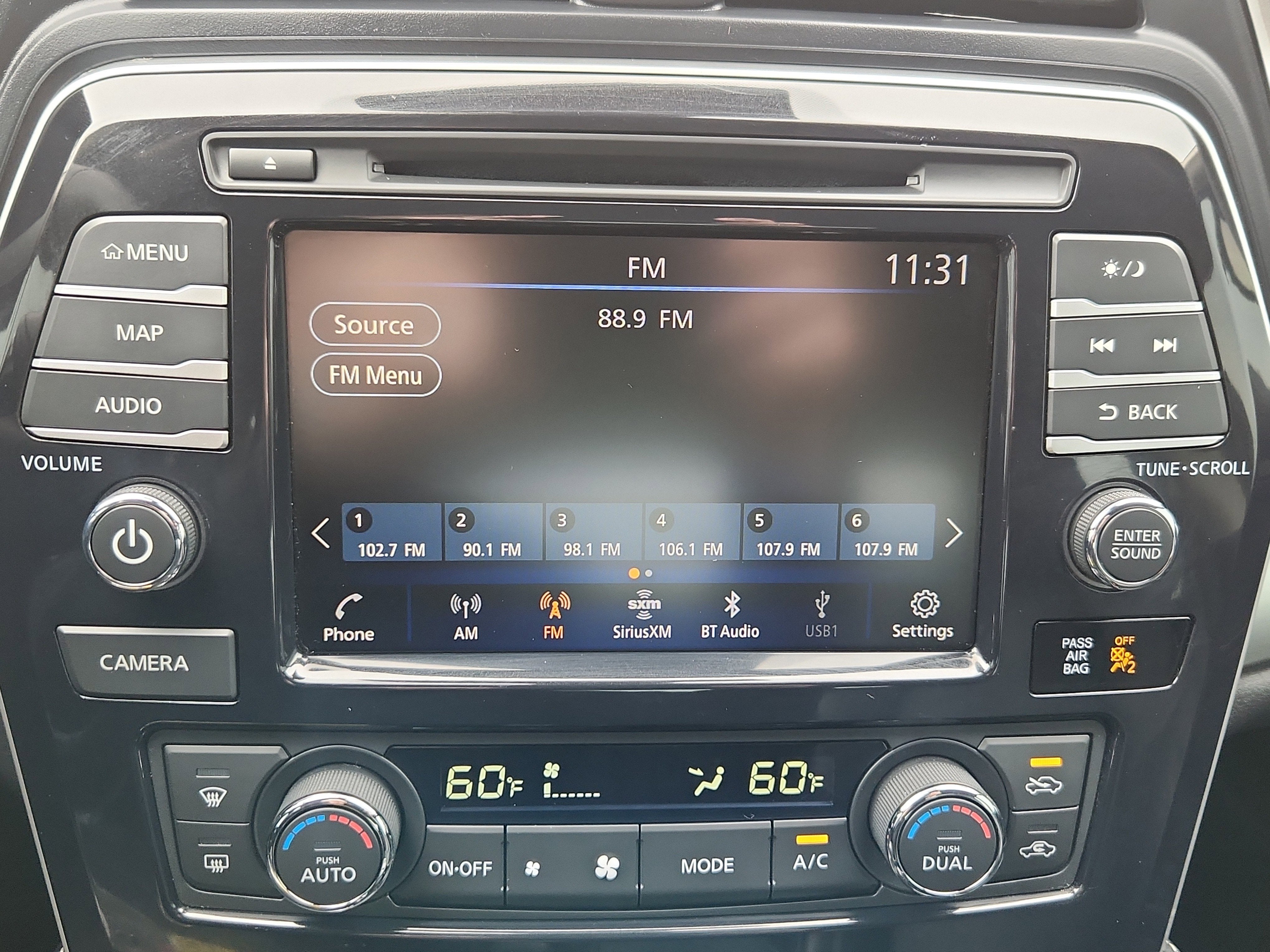 2023 Nissan Maxima SV