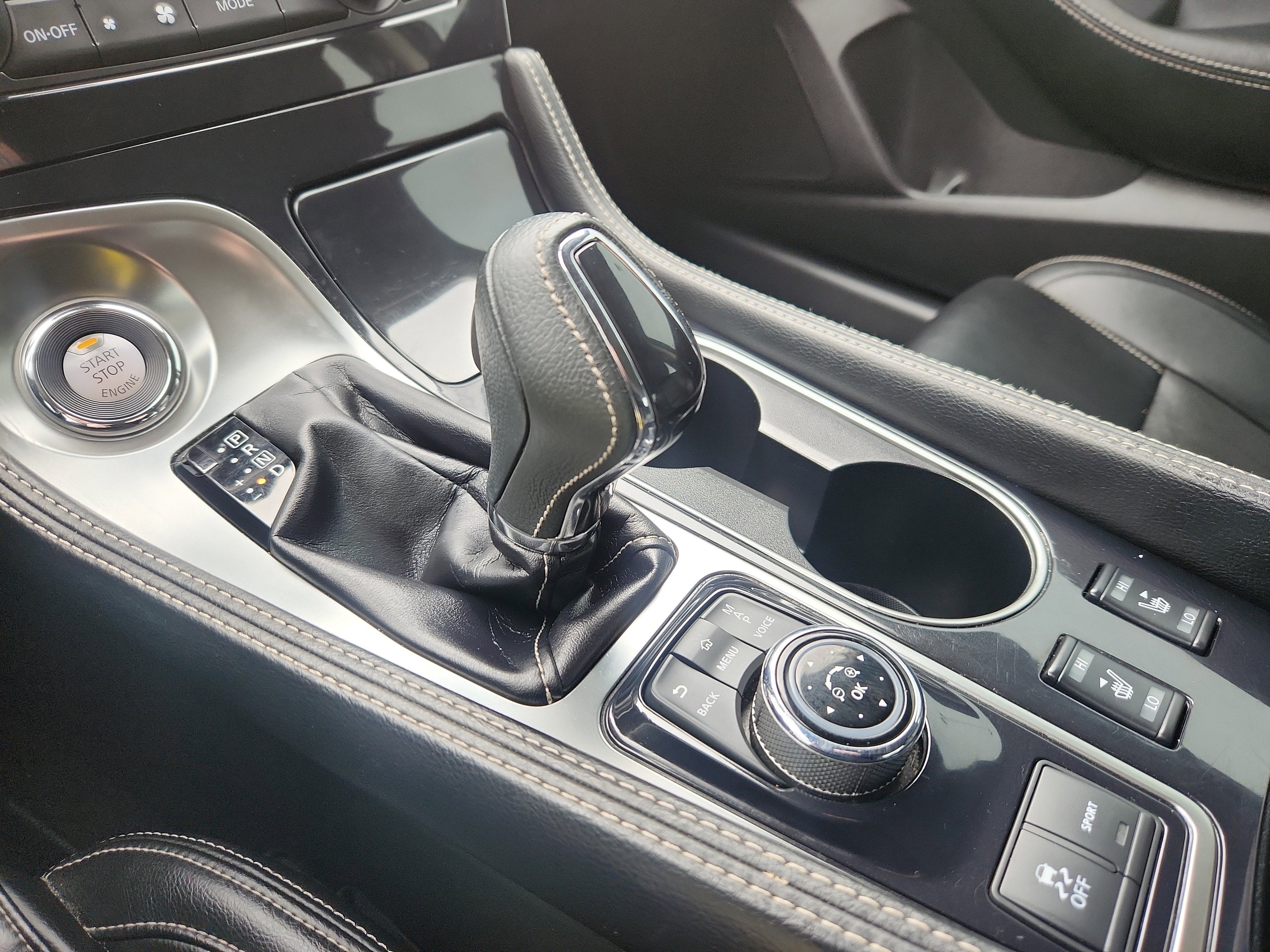 2023 Nissan Maxima SV