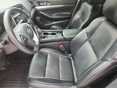 2023 Nissan Maxima SV