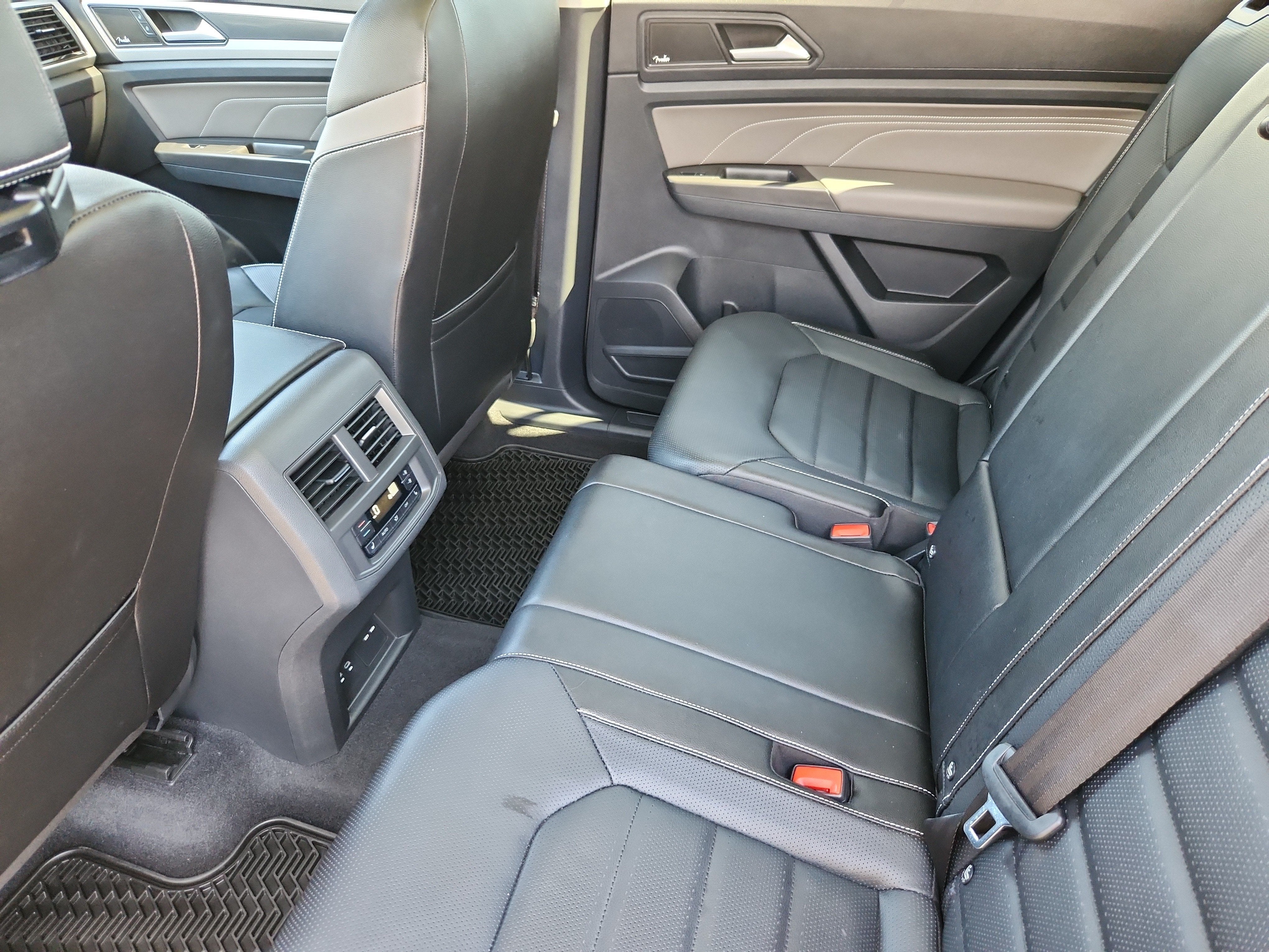 2023 Volkswagen Atlas 3.6L V6 SEL Premium R-Line
