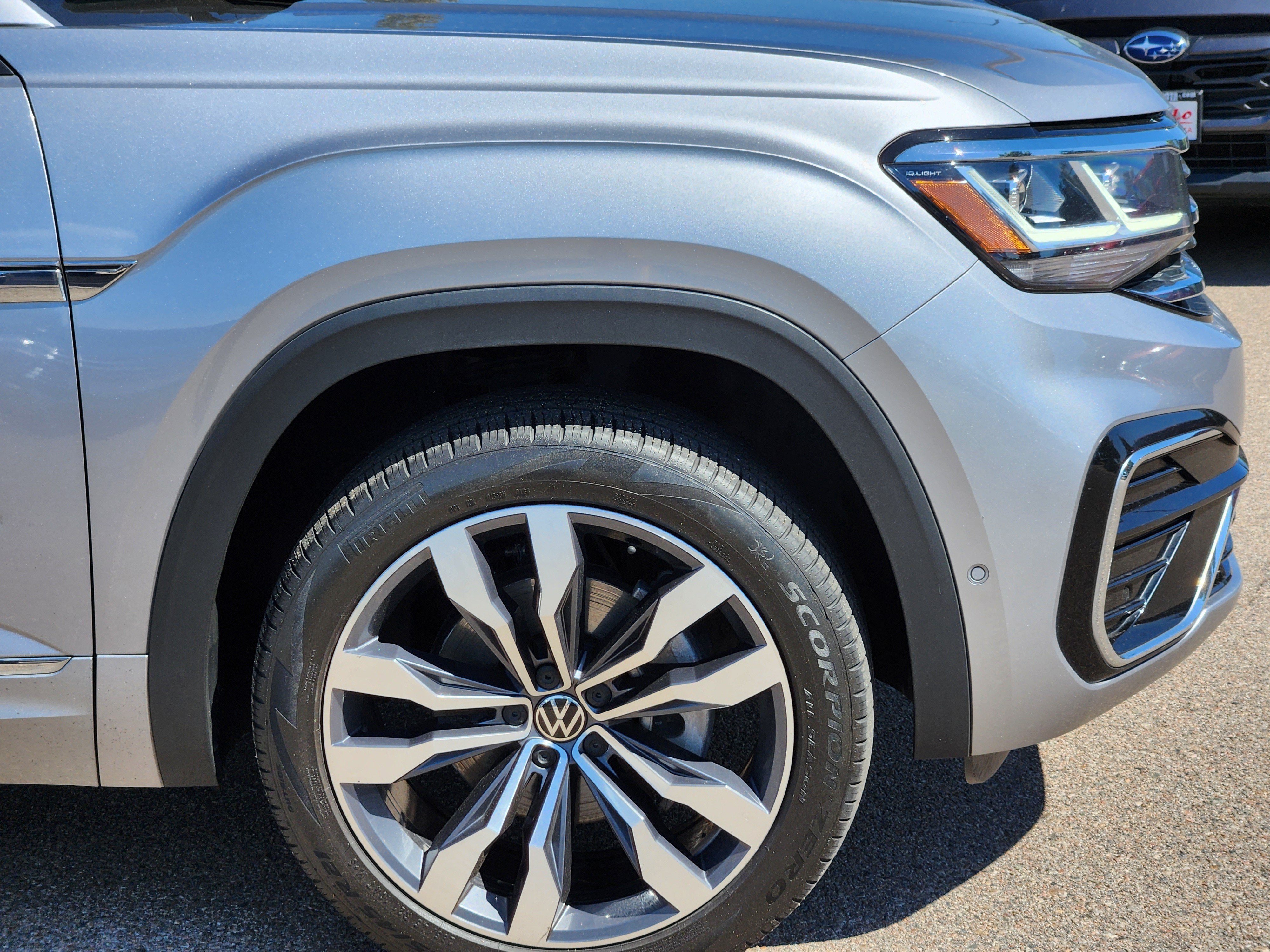 2023 Volkswagen Atlas 3.6L V6 SEL Premium R-Line