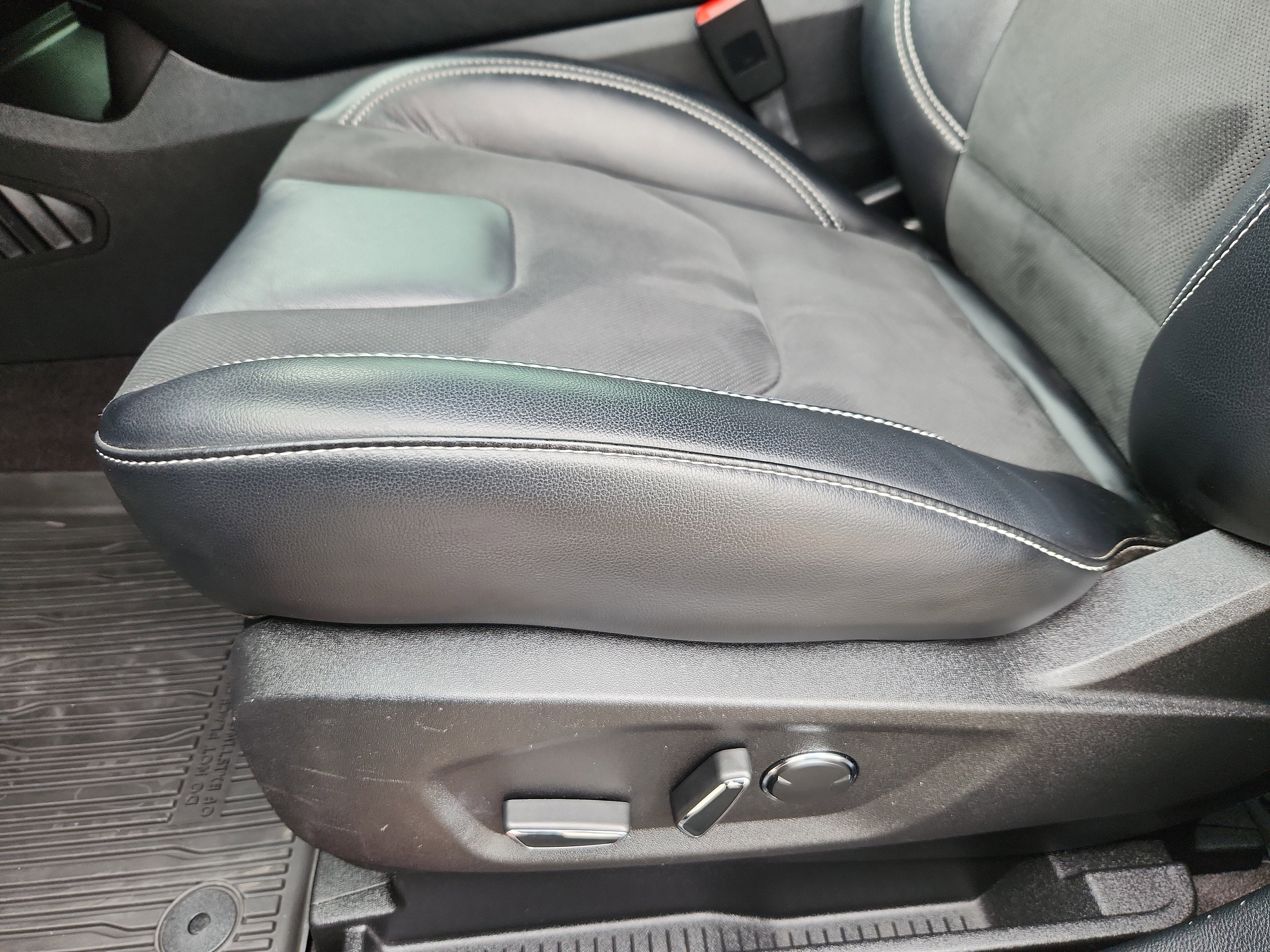 2019 Ford Edge ST