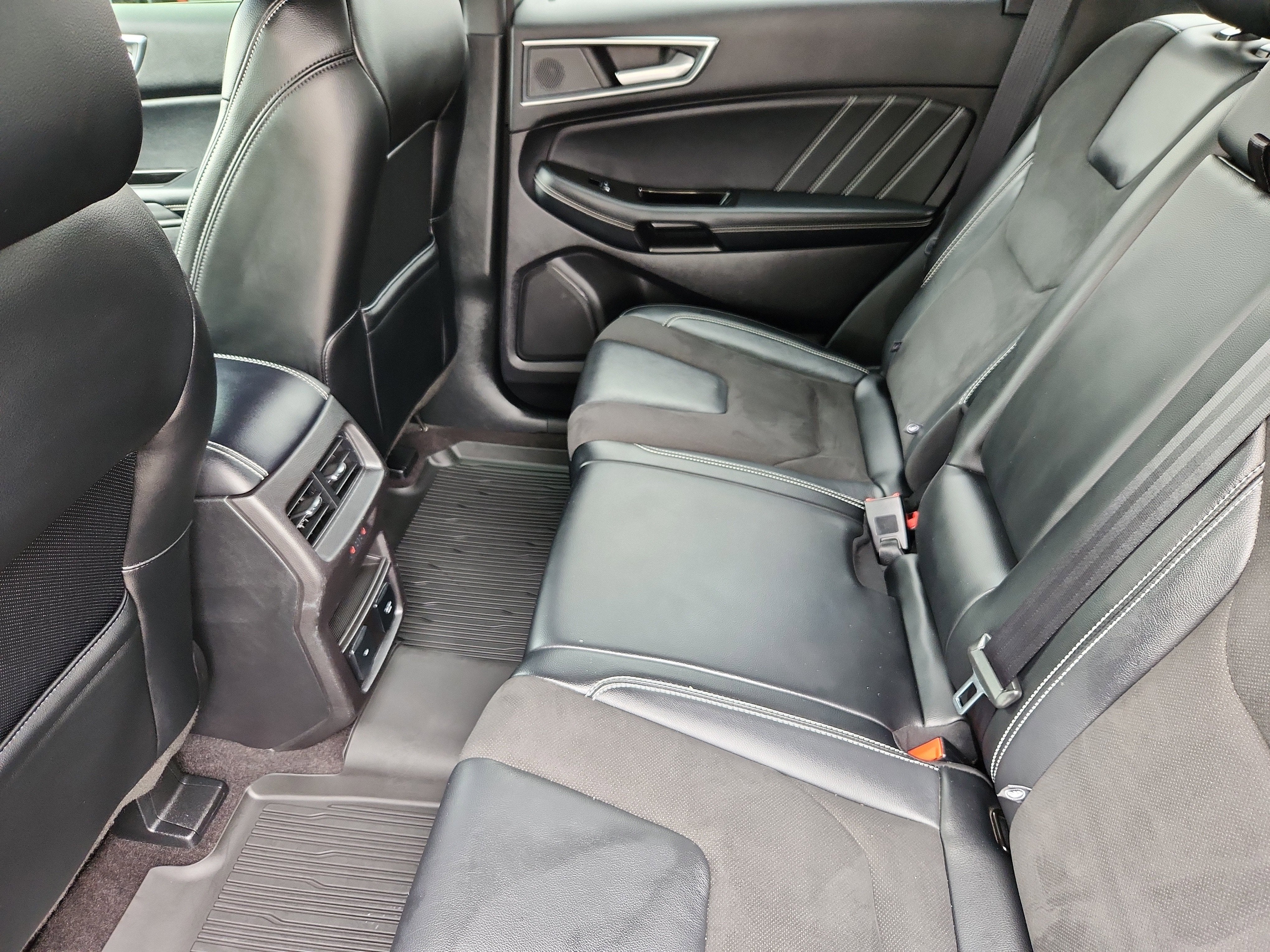 2019 Ford Edge ST