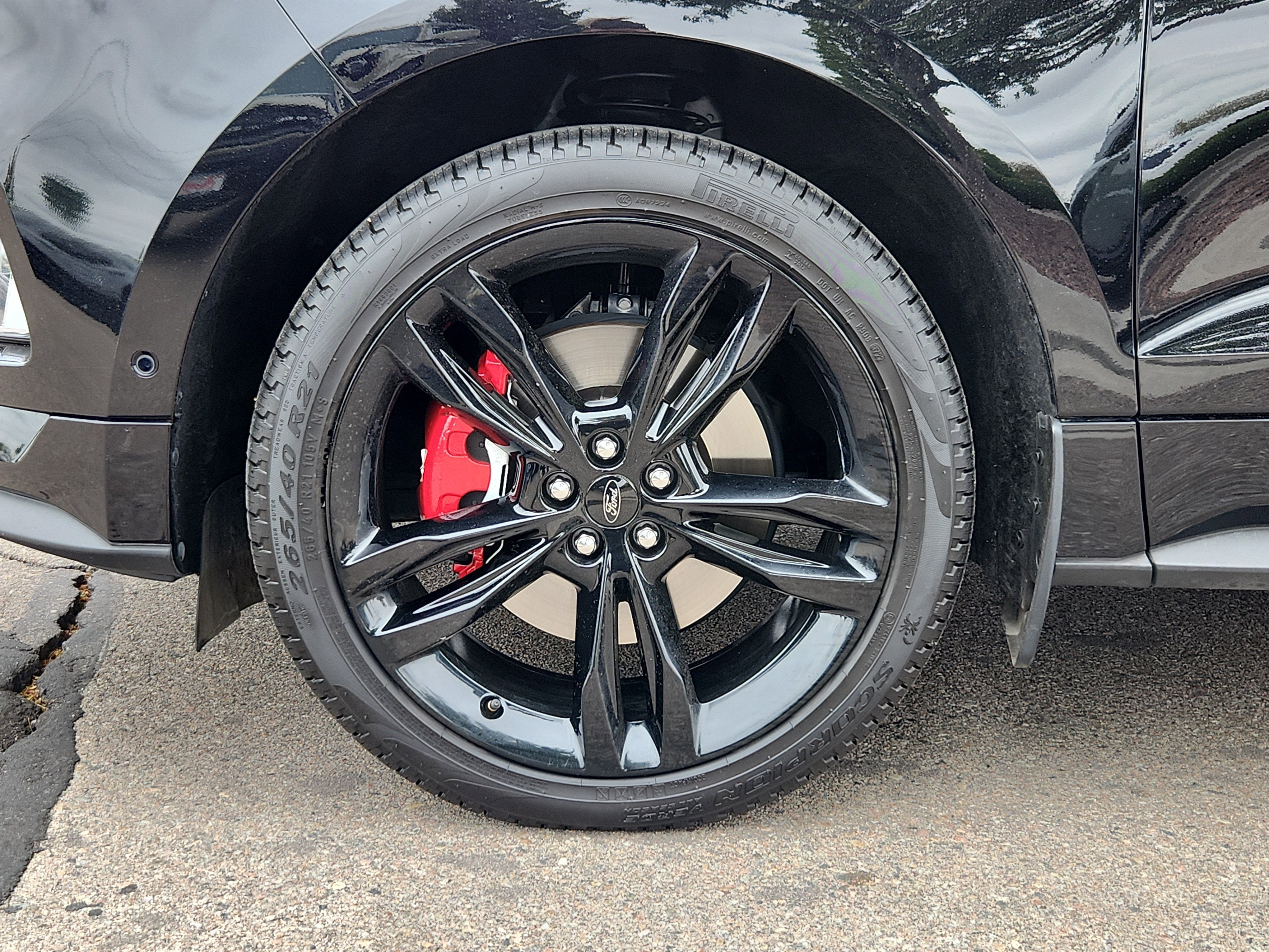 2019 Ford Edge ST