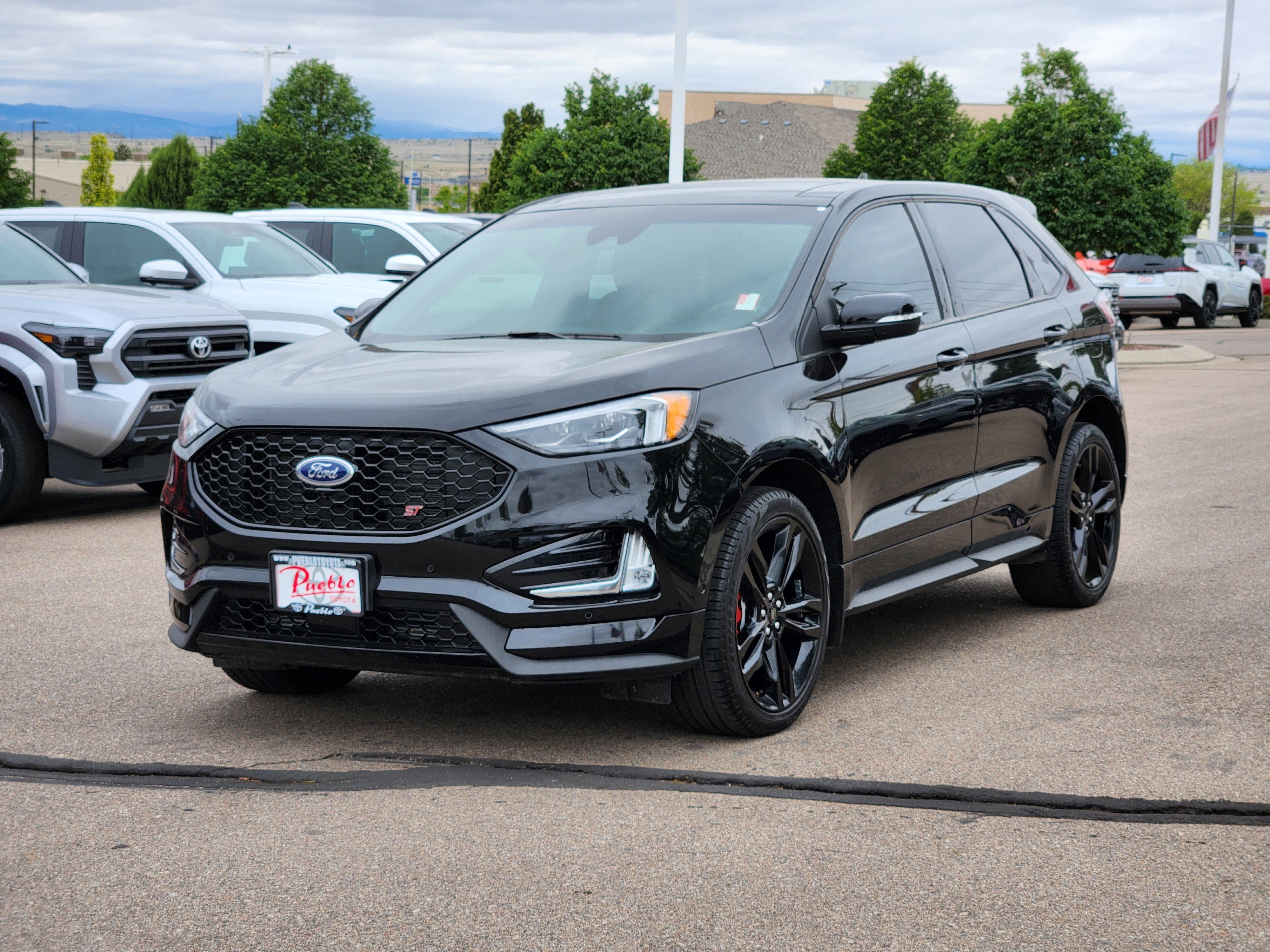 2019 Ford Edge ST