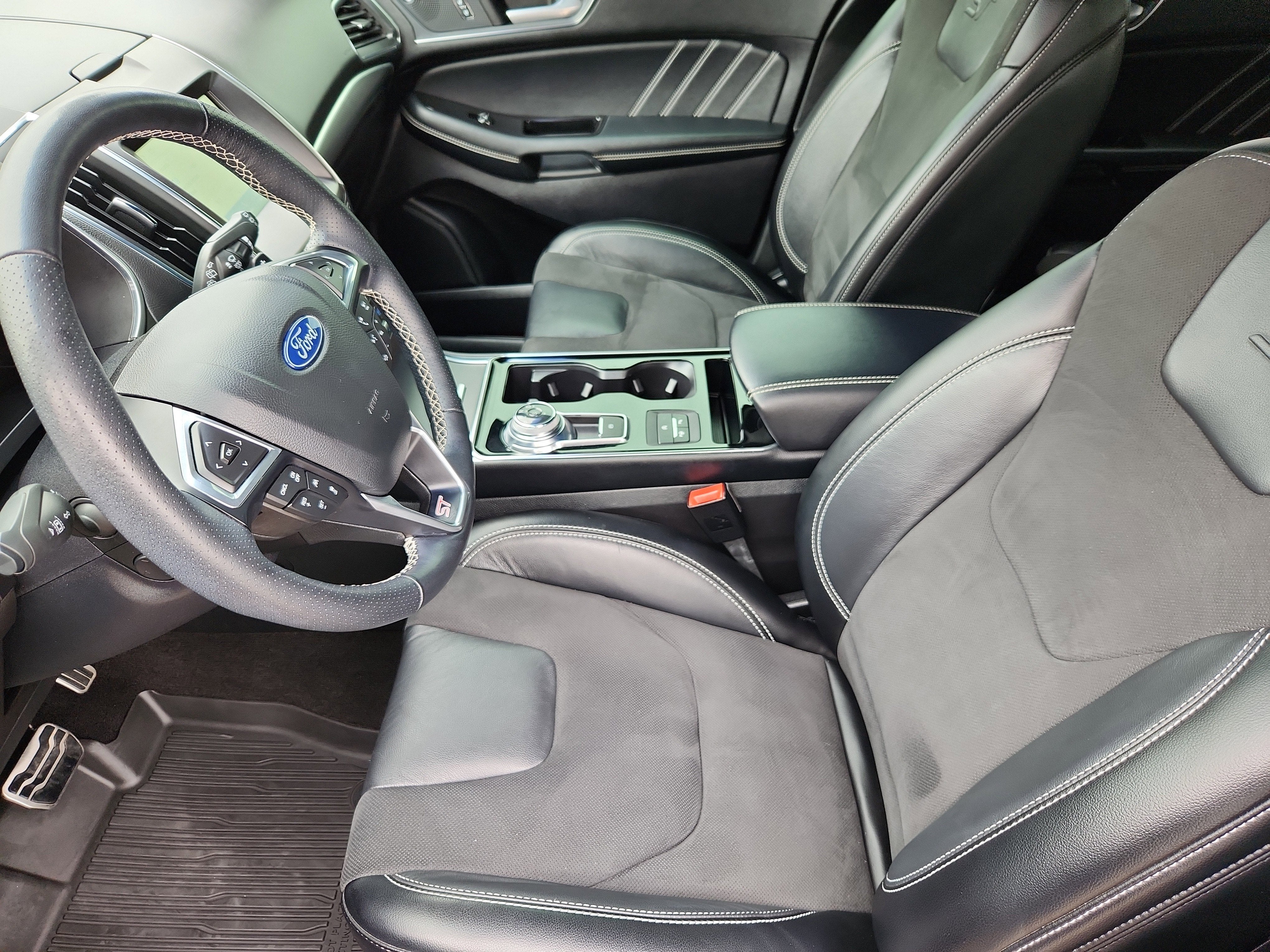 2019 Ford Edge ST