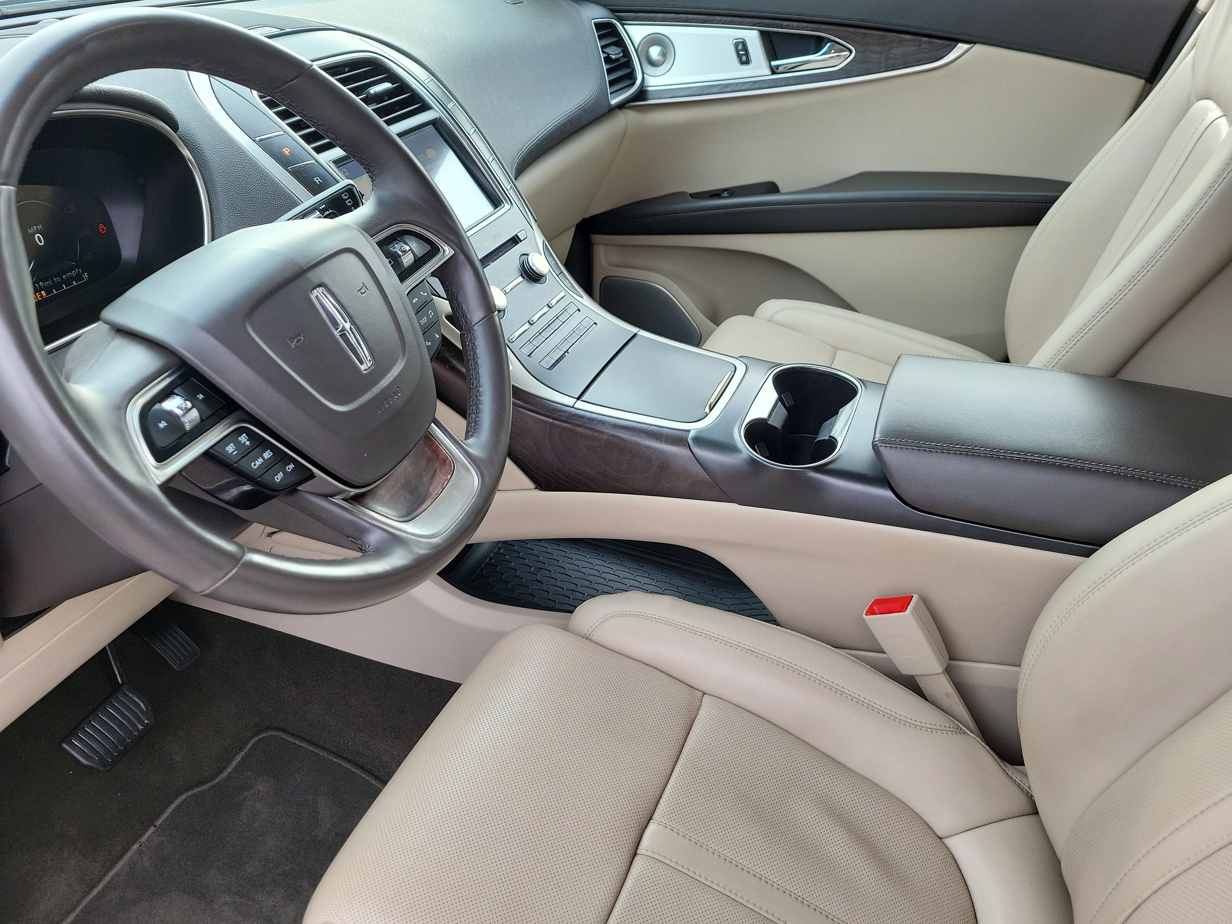 2019 Lincoln Nautilus Reserve