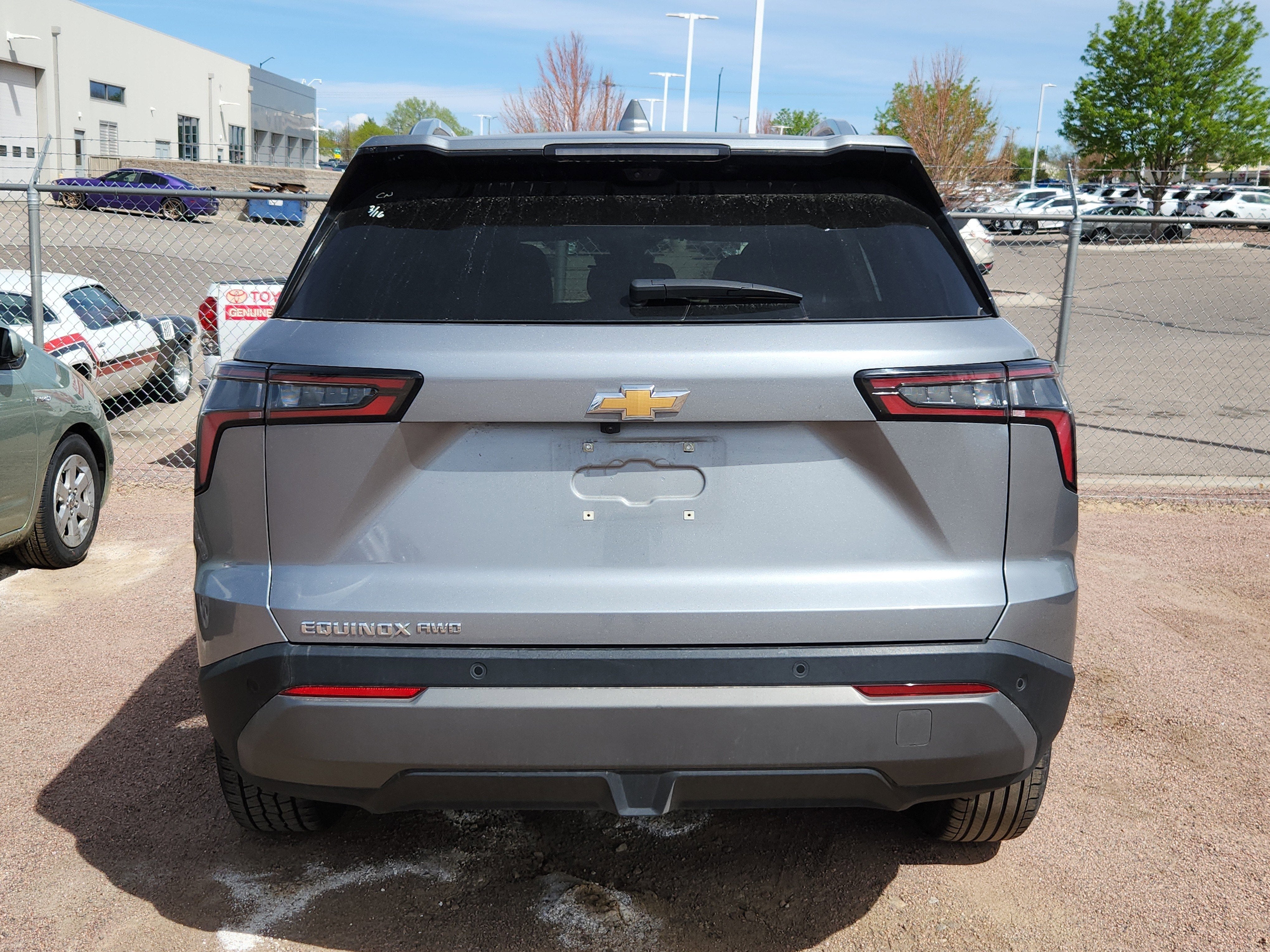 2025 Chevrolet Equinox AWD LT