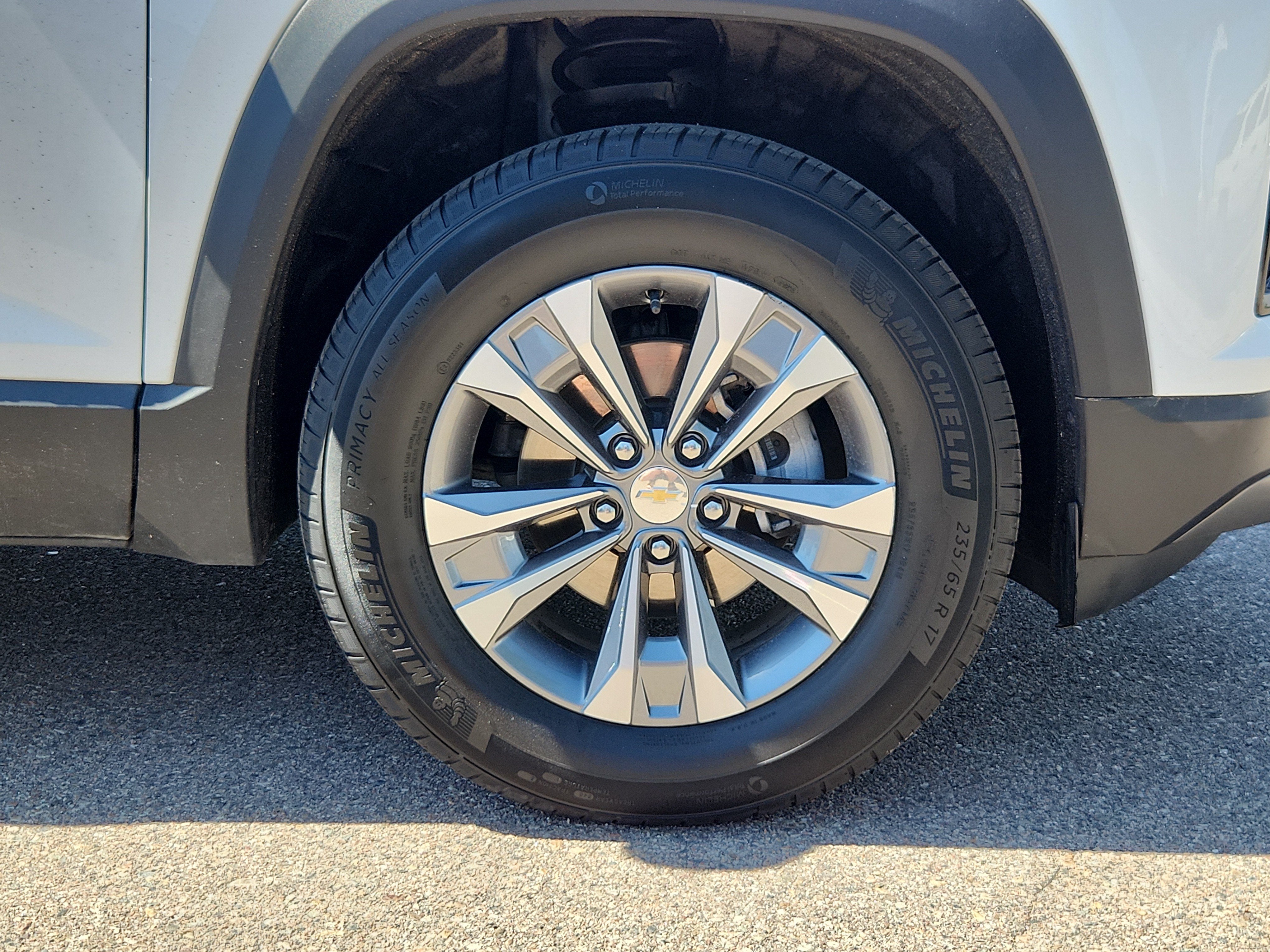 2025 Chevrolet Equinox AWD LT