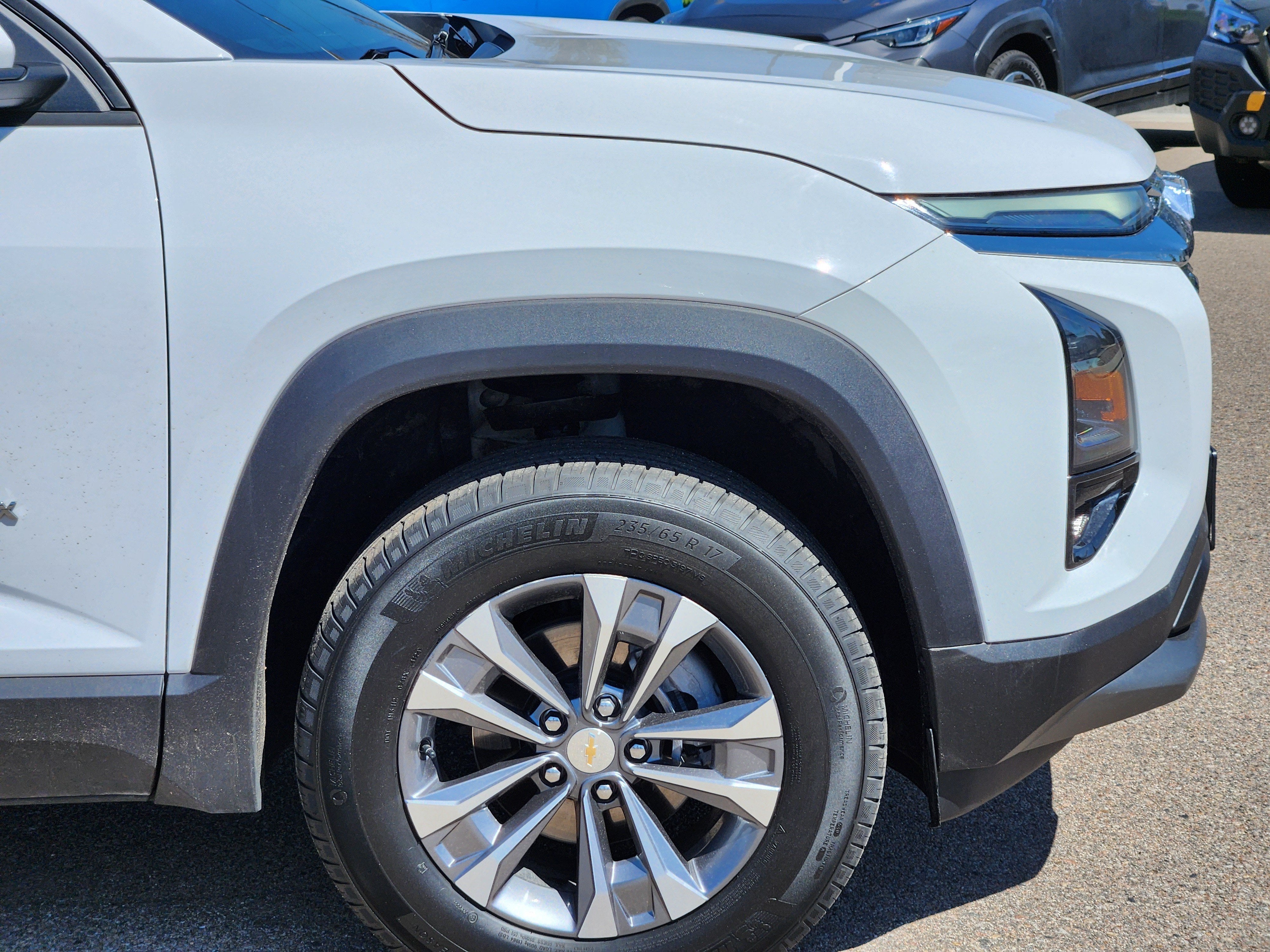2025 Chevrolet Equinox AWD LT