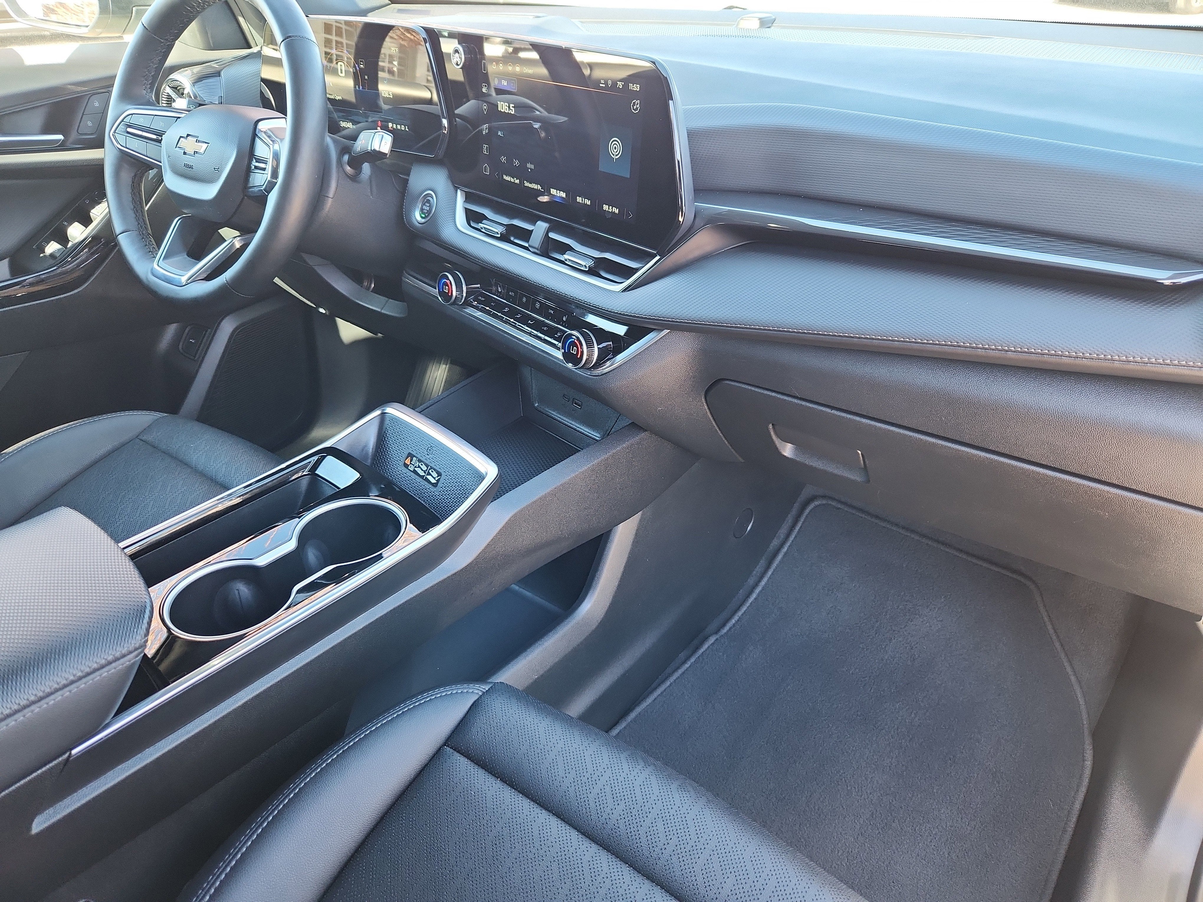 2025 Chevrolet Equinox AWD LT