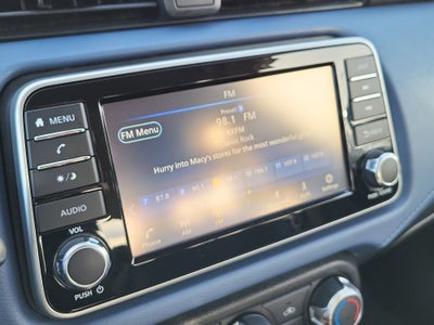 2023 Nissan Versa SV