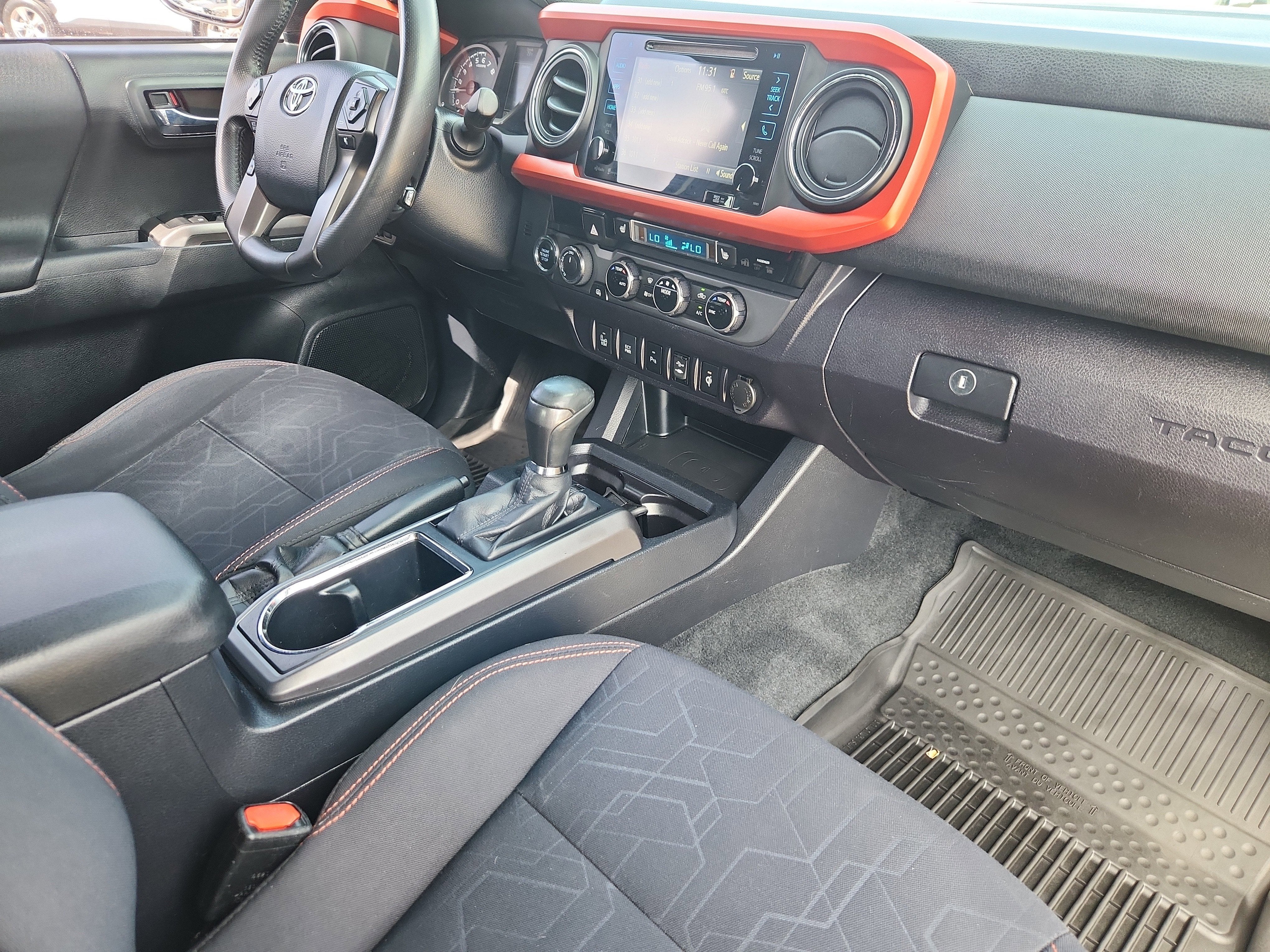 2017 Toyota Tacoma TRD Sport