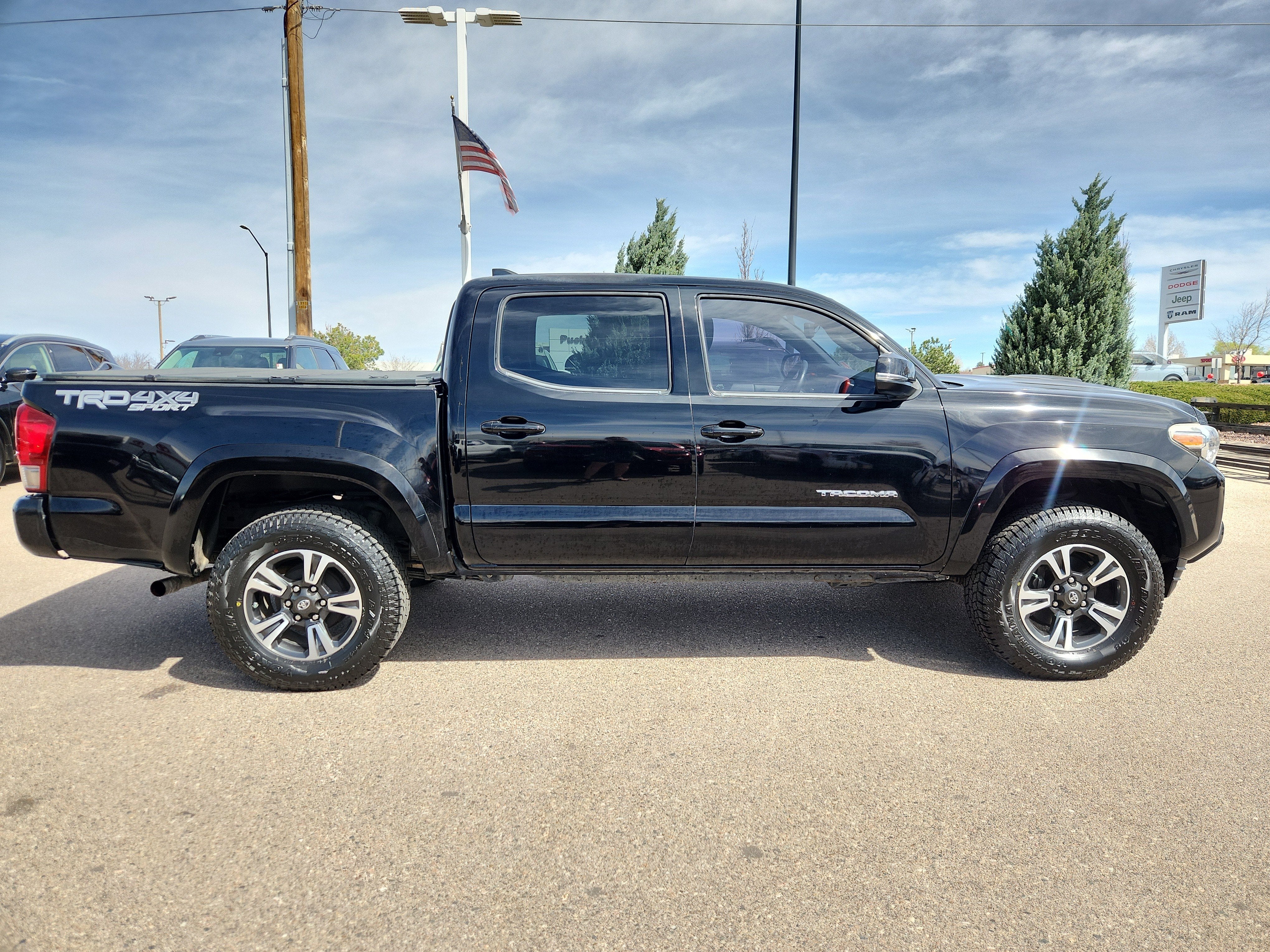 2017 Toyota Tacoma TRD Sport