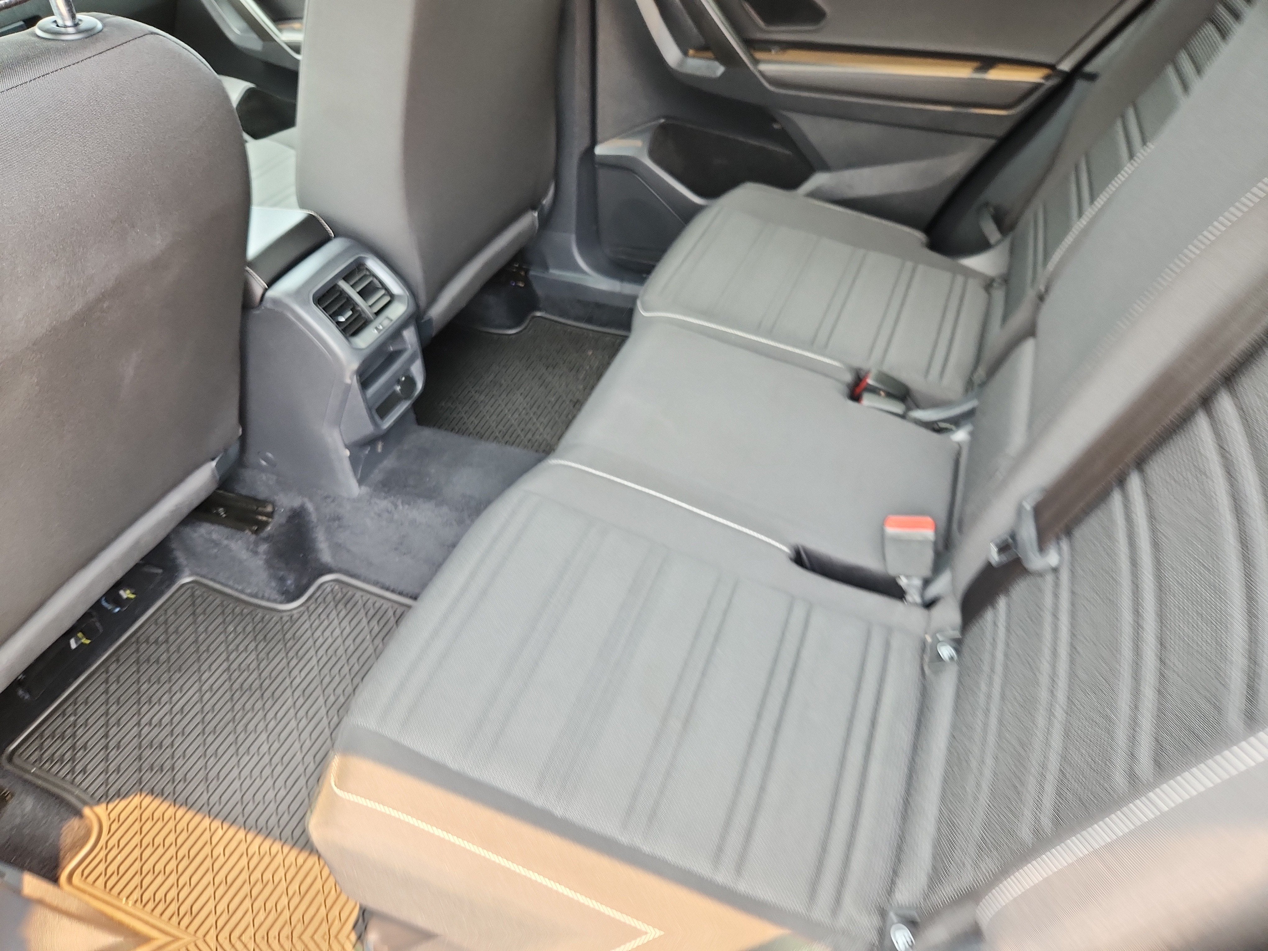 2022 Volkswagen Tiguan S