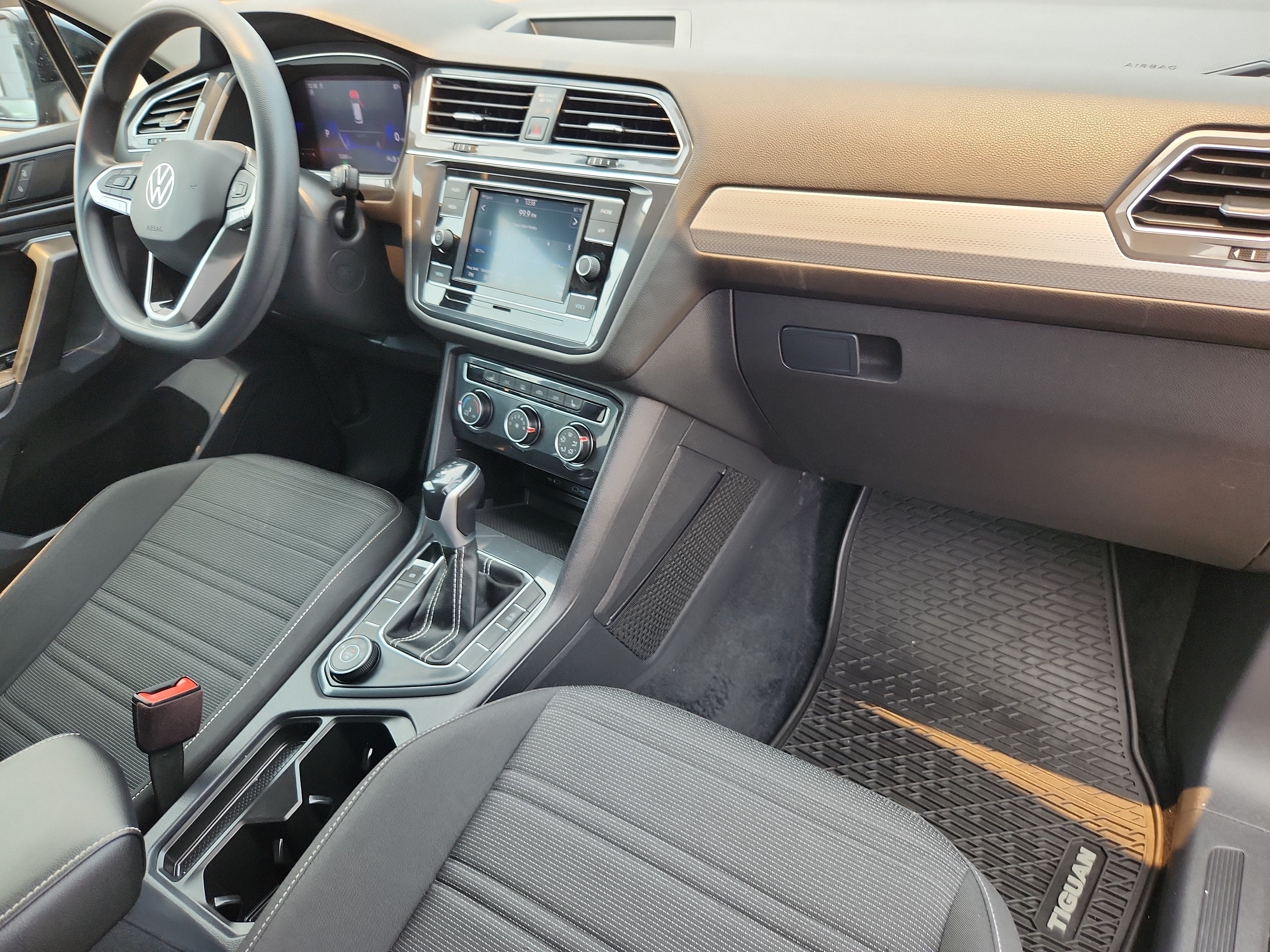 2022 Volkswagen Tiguan S