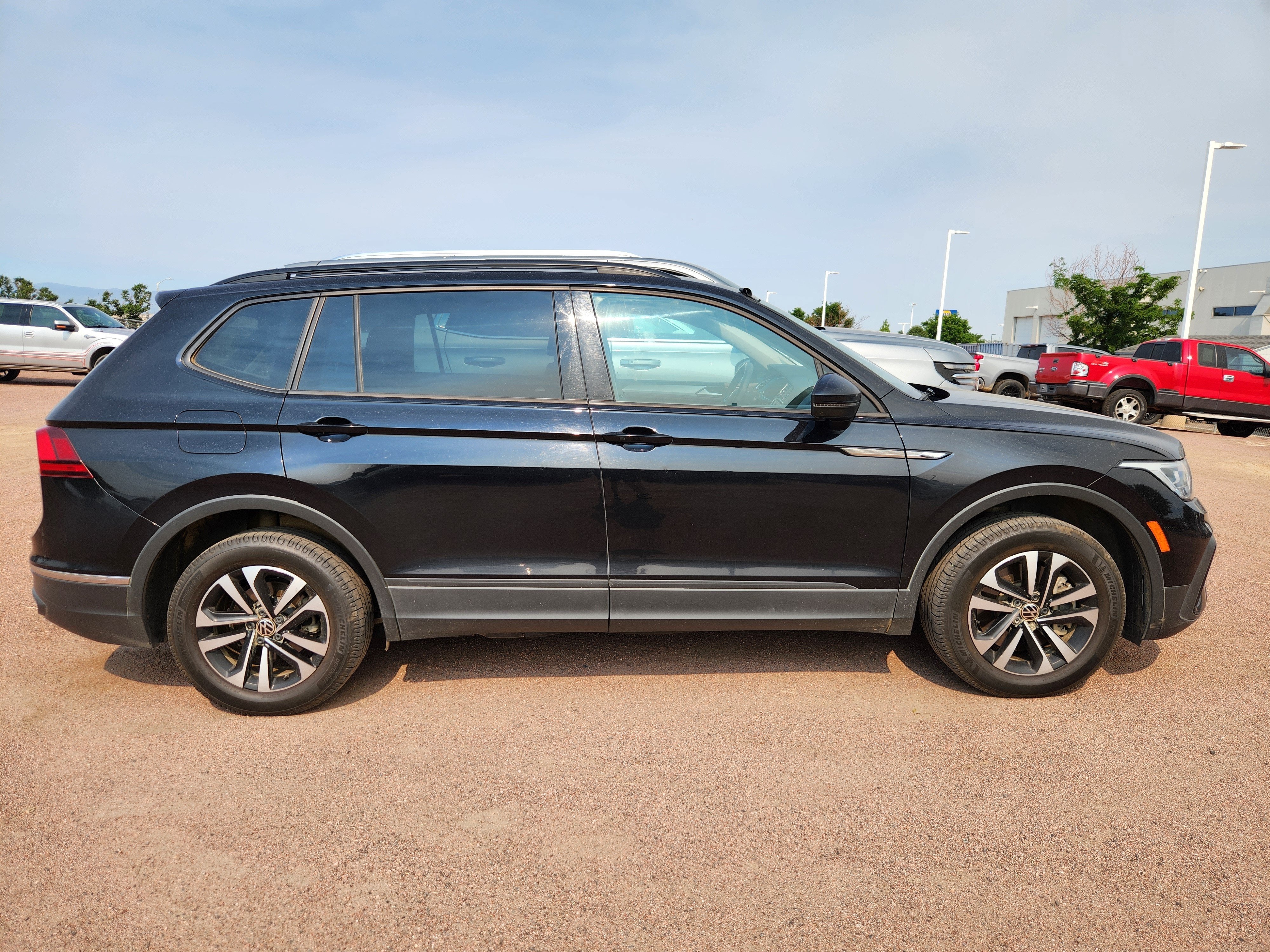 2022 Volkswagen Tiguan S