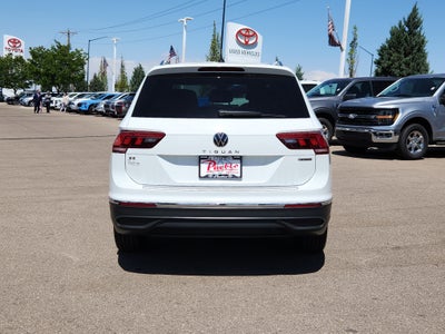 2022 Volkswagen Tiguan SE