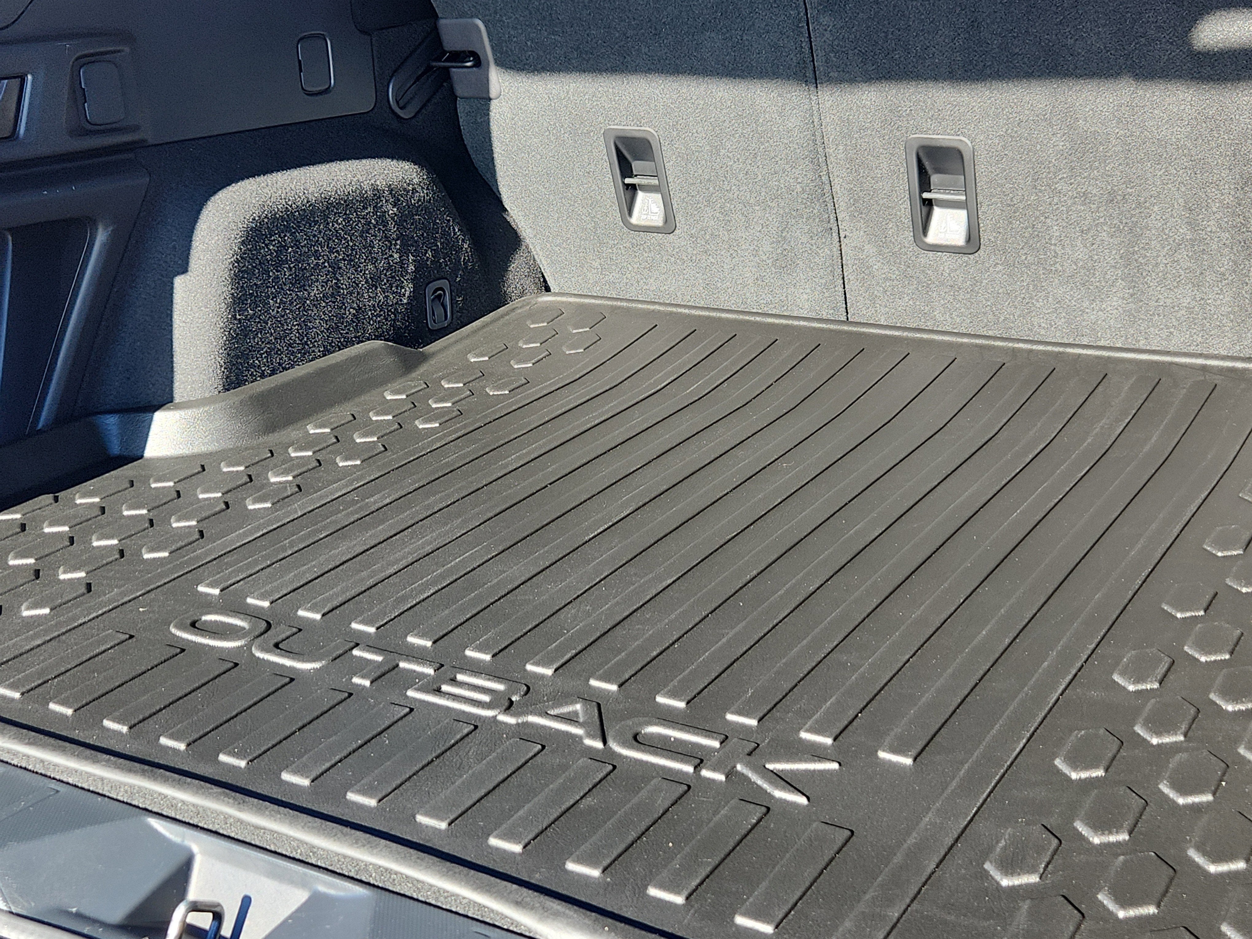 2024 Subaru Outback UP