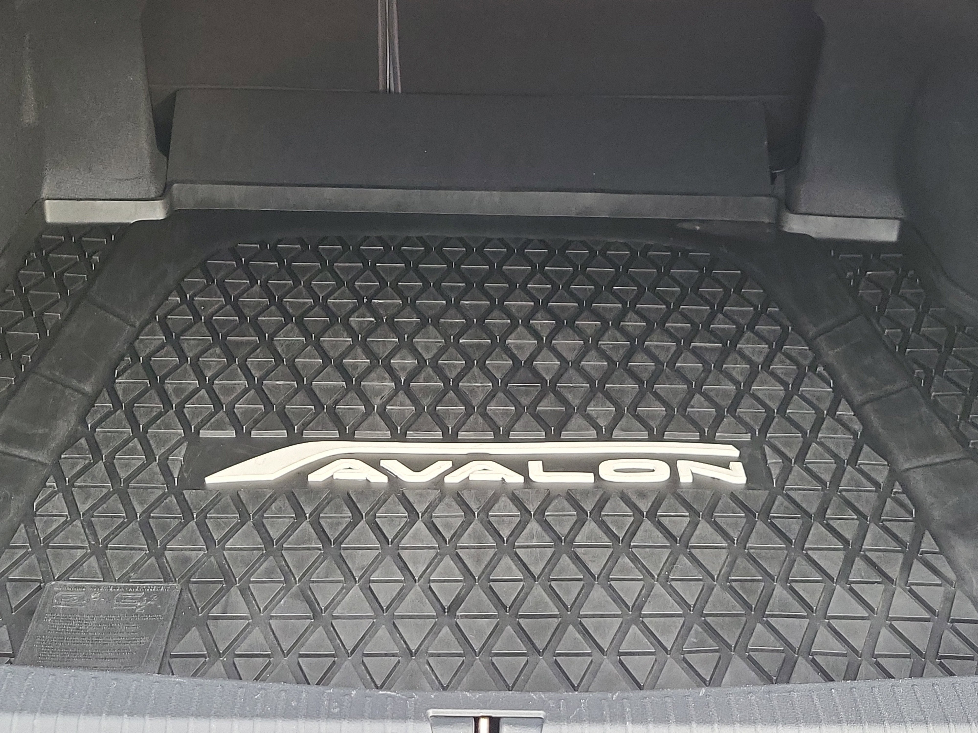 2019 Toyota Avalon Hybrid Limited