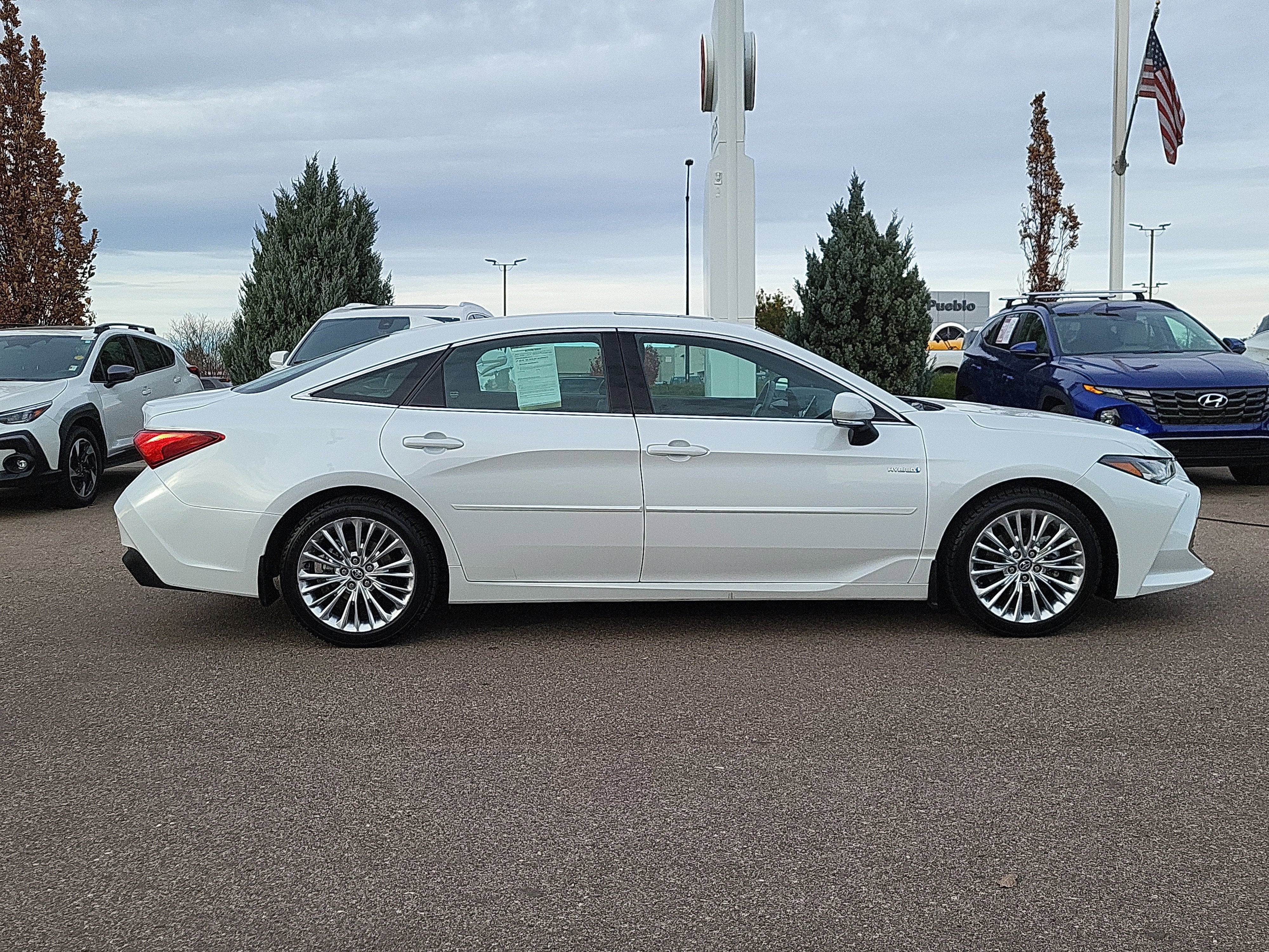 2019 Toyota Avalon Hybrid Limited