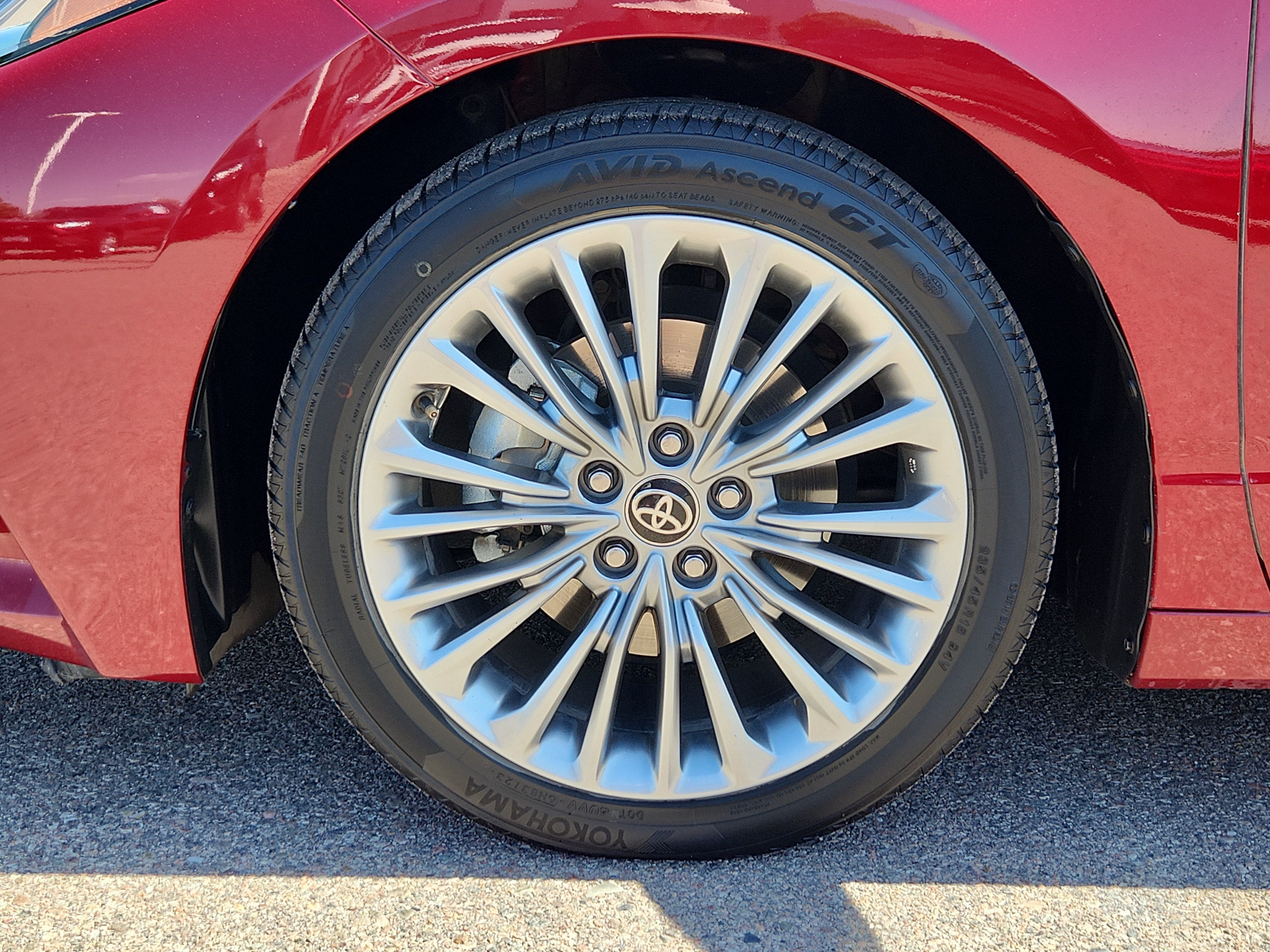 2021 Toyota Avalon Hybrid Limited