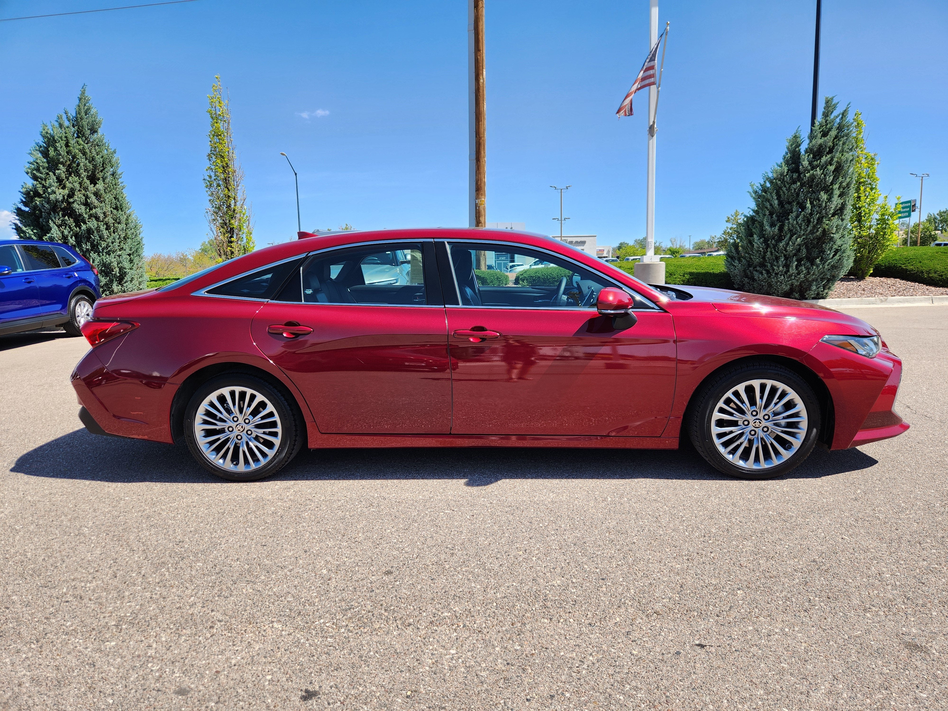 2021 Toyota Avalon Hybrid Limited