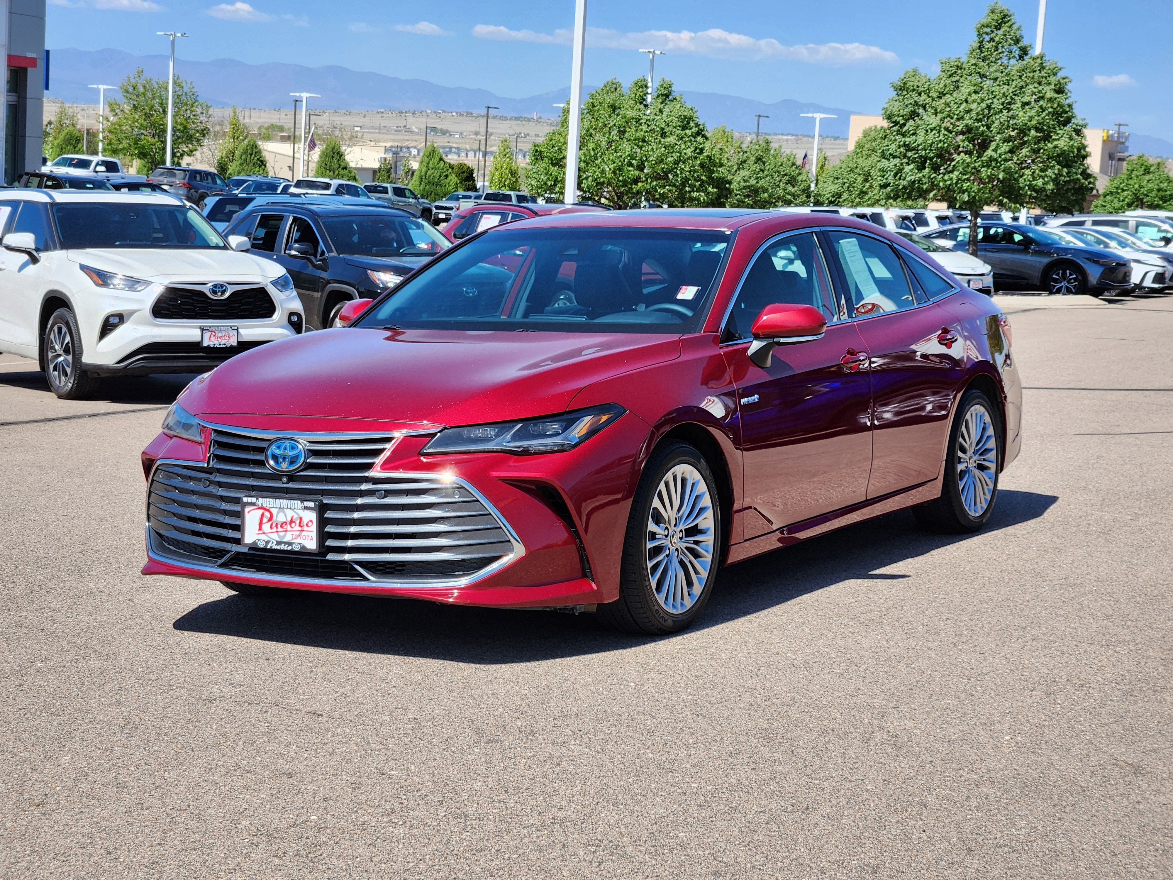 2021 Toyota Avalon Hybrid Limited