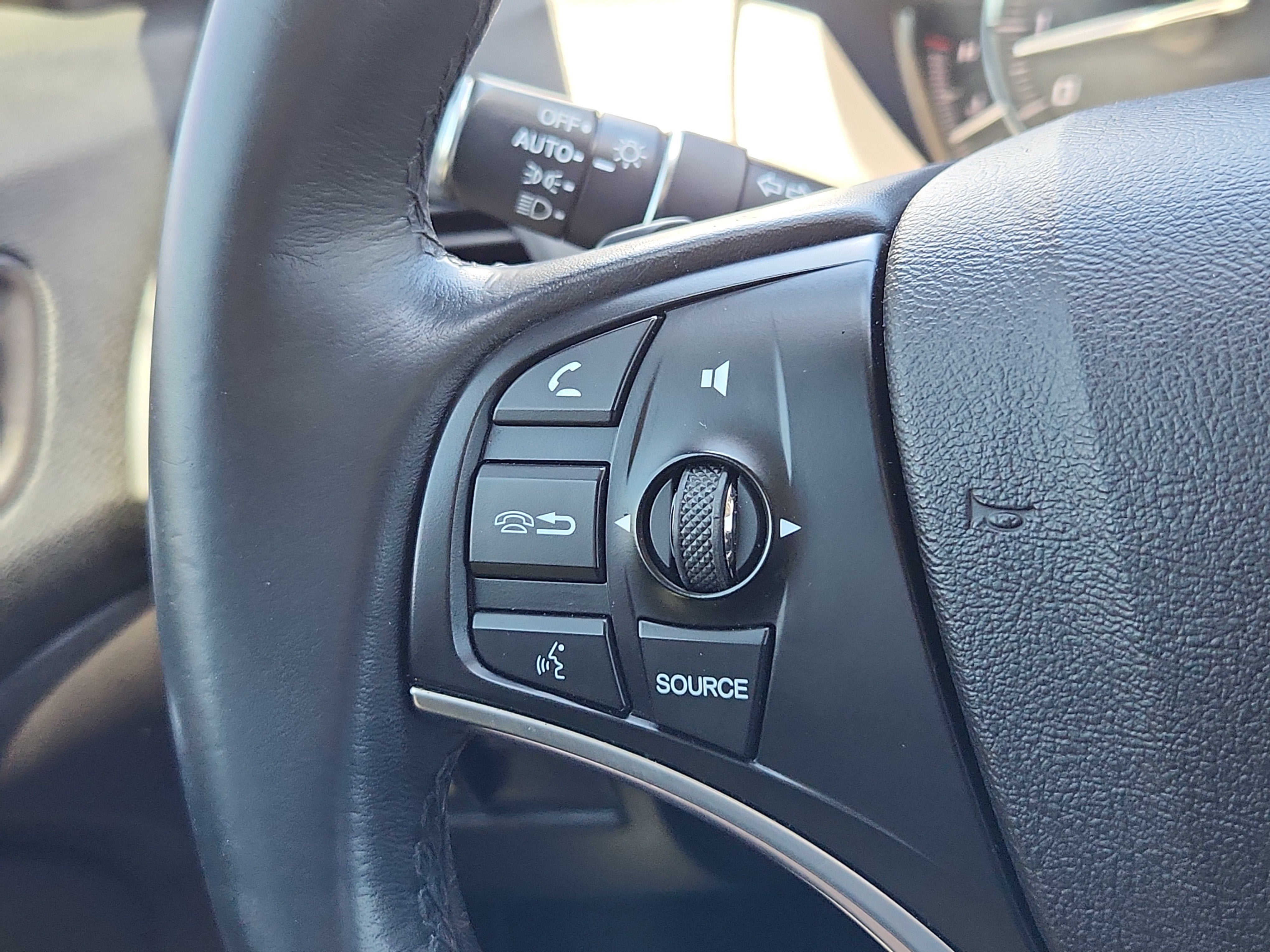 2017 Acura MDX w/Technology Pkg