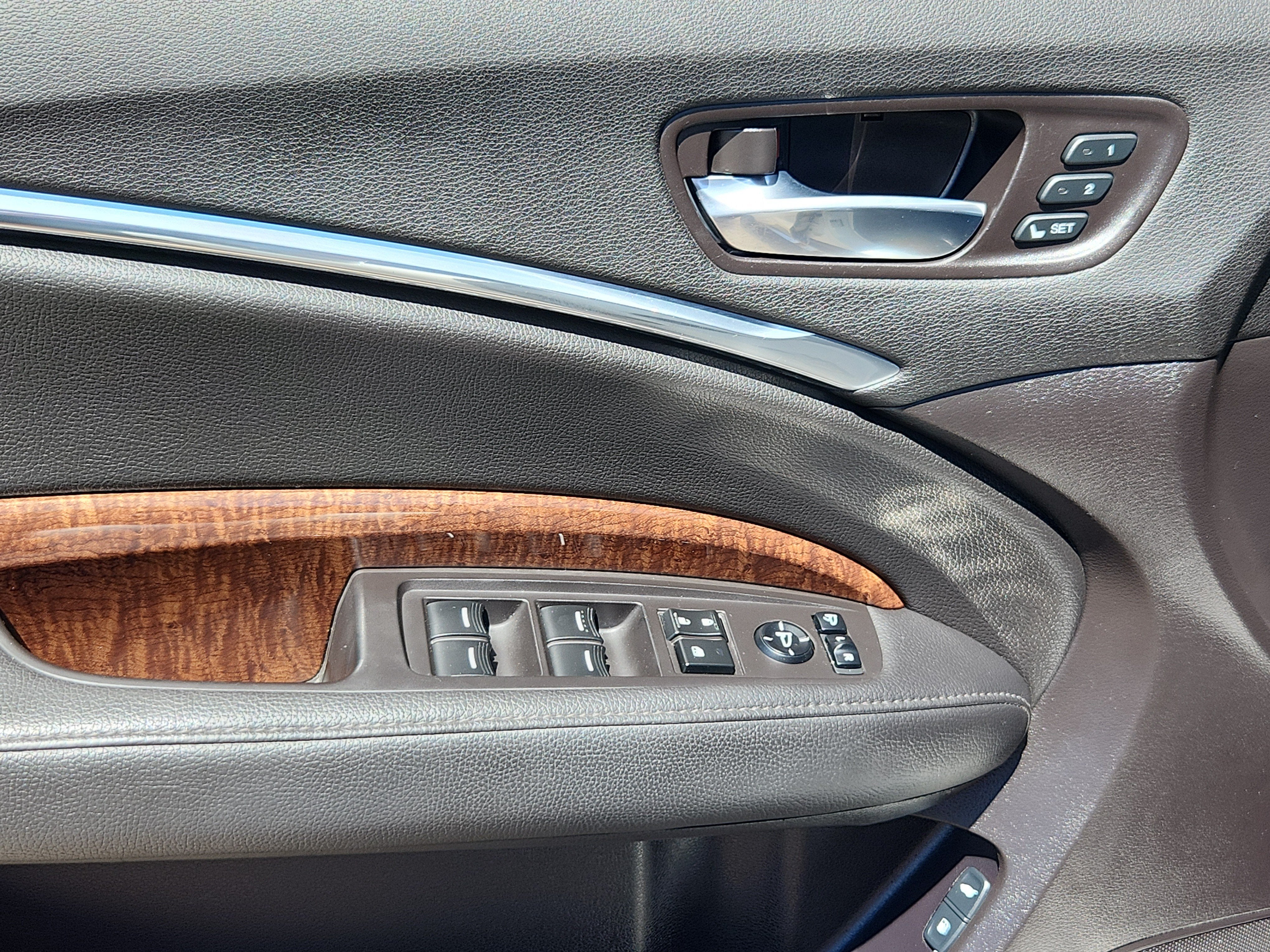 2017 Acura MDX w/Technology Pkg
