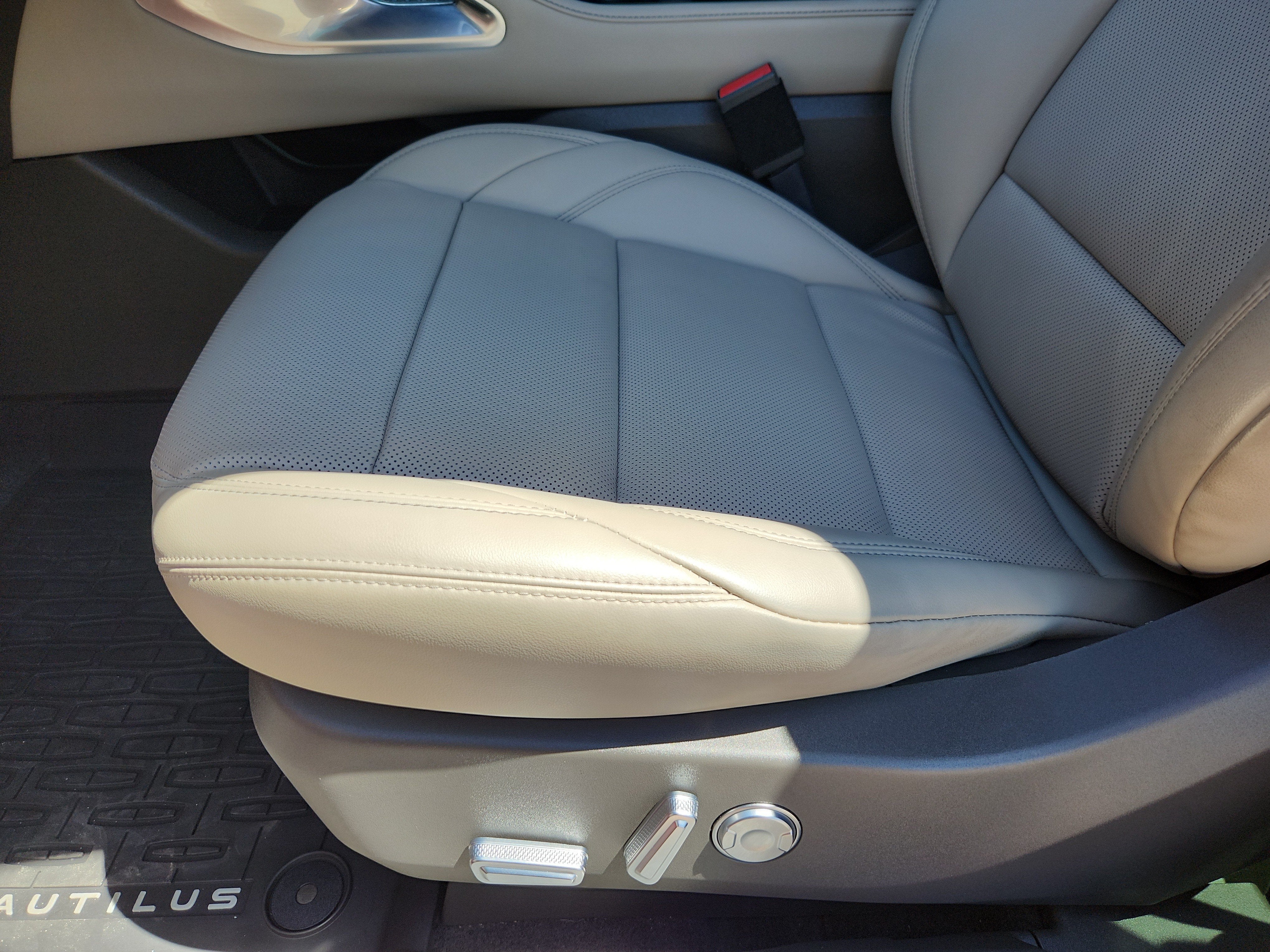 2025 Lincoln Nautilus Premiere