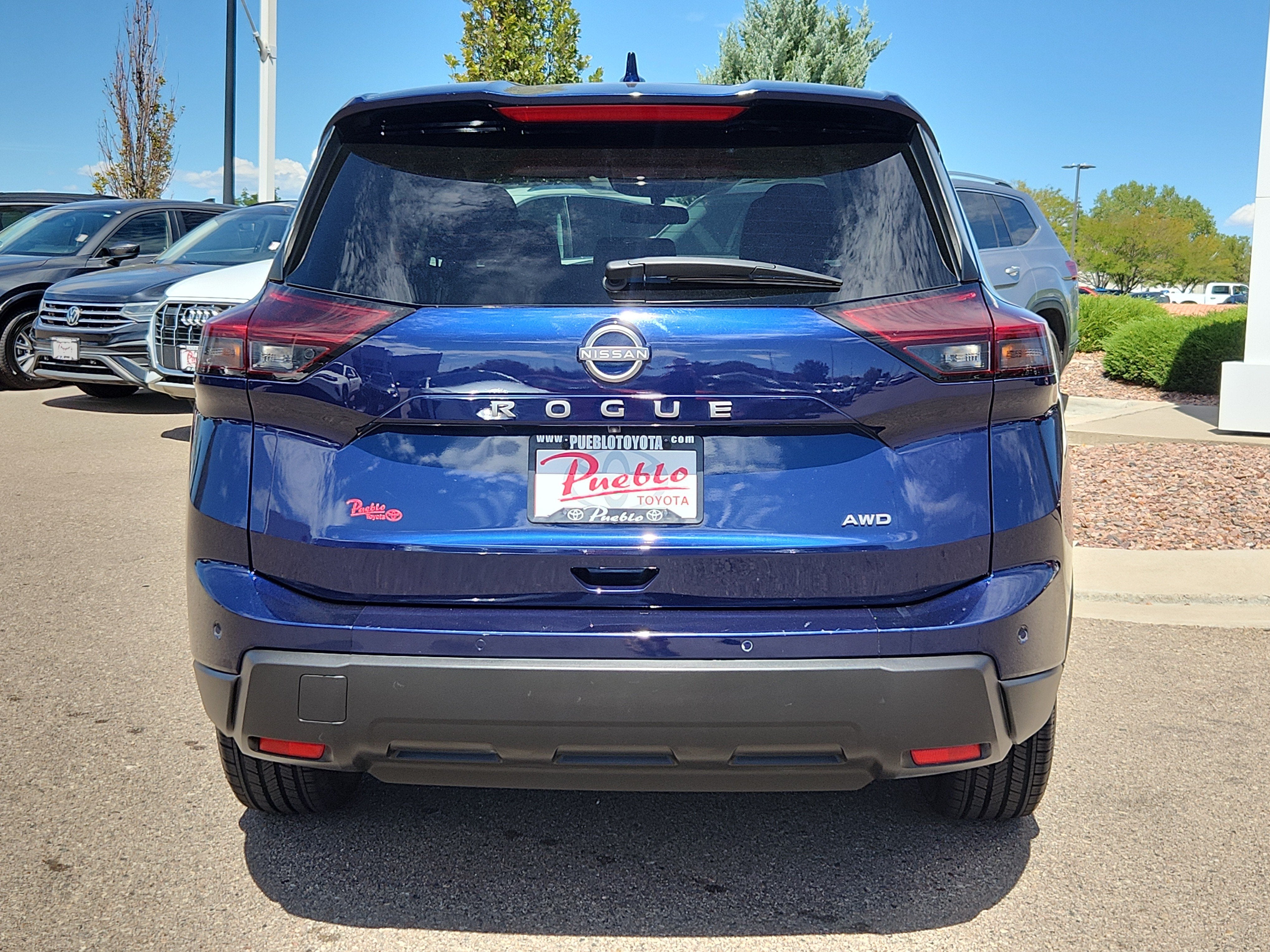 2025 Nissan Rogue SV