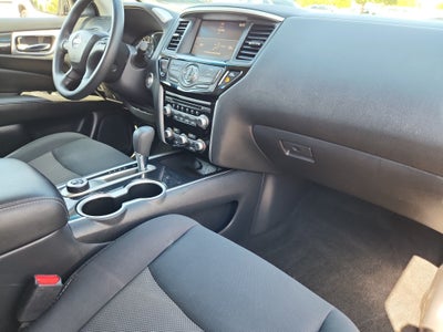 2019 Nissan Pathfinder S