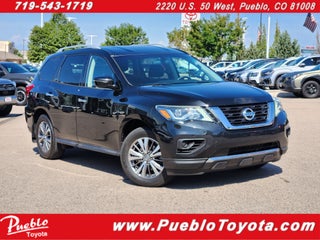 2019 Nissan Pathfinder S