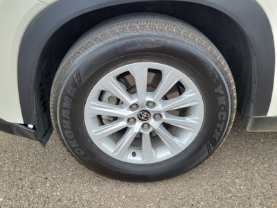 2024 Toyota Grand Highlander UP