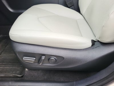 2024 Toyota Grand Highlander UP